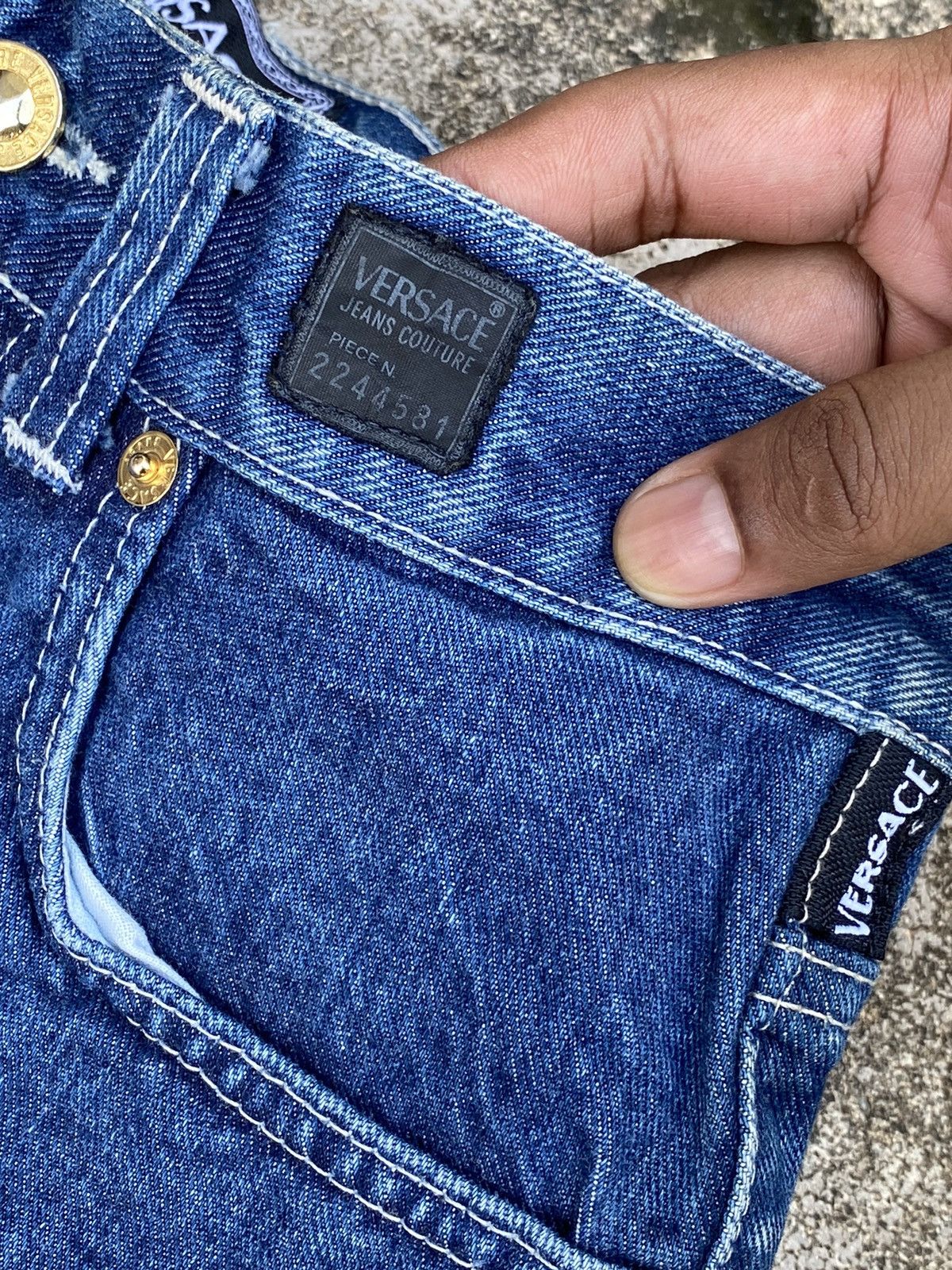 Vintage Vintage 90s Versace Couture Denim Jeans Pants Size 27" / US 4 / IT 40 - 4 Thumbnail