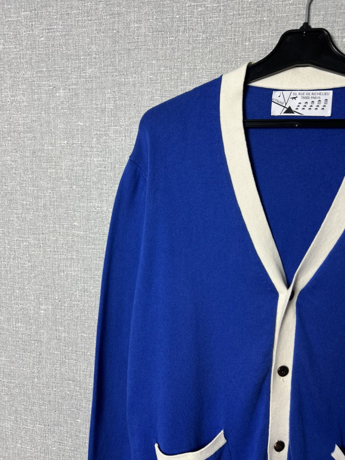 Maison Kitsune Maison Kitsune Button Cardigan Sweater Embroidered Fox Logo Size US L / EU 52-54 / 3 - 3 Thumbnail