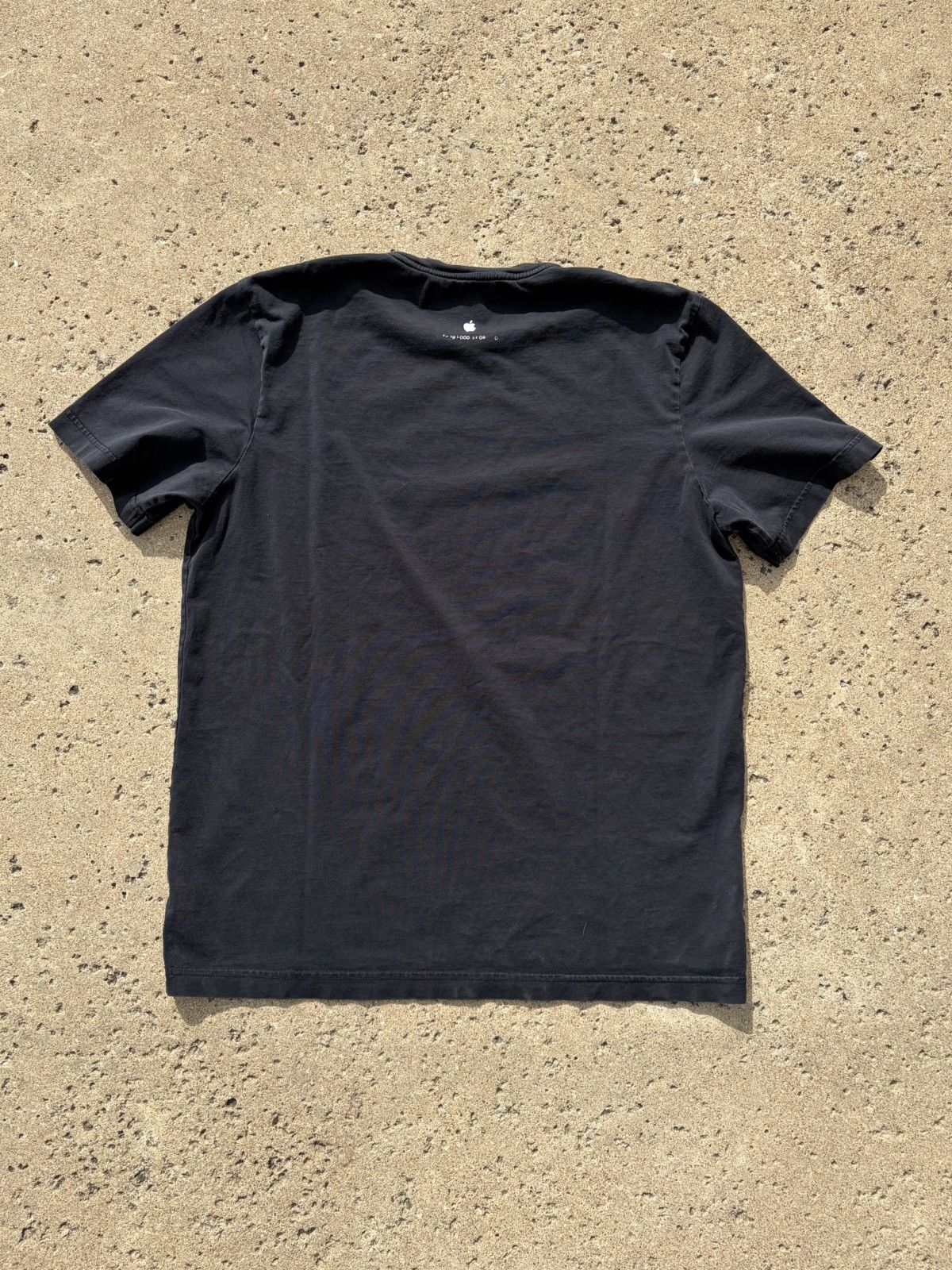 Apple Vintage Apple Cupertino Tee Size US M / EU 48-50 / 2 - 2 Thumbnail