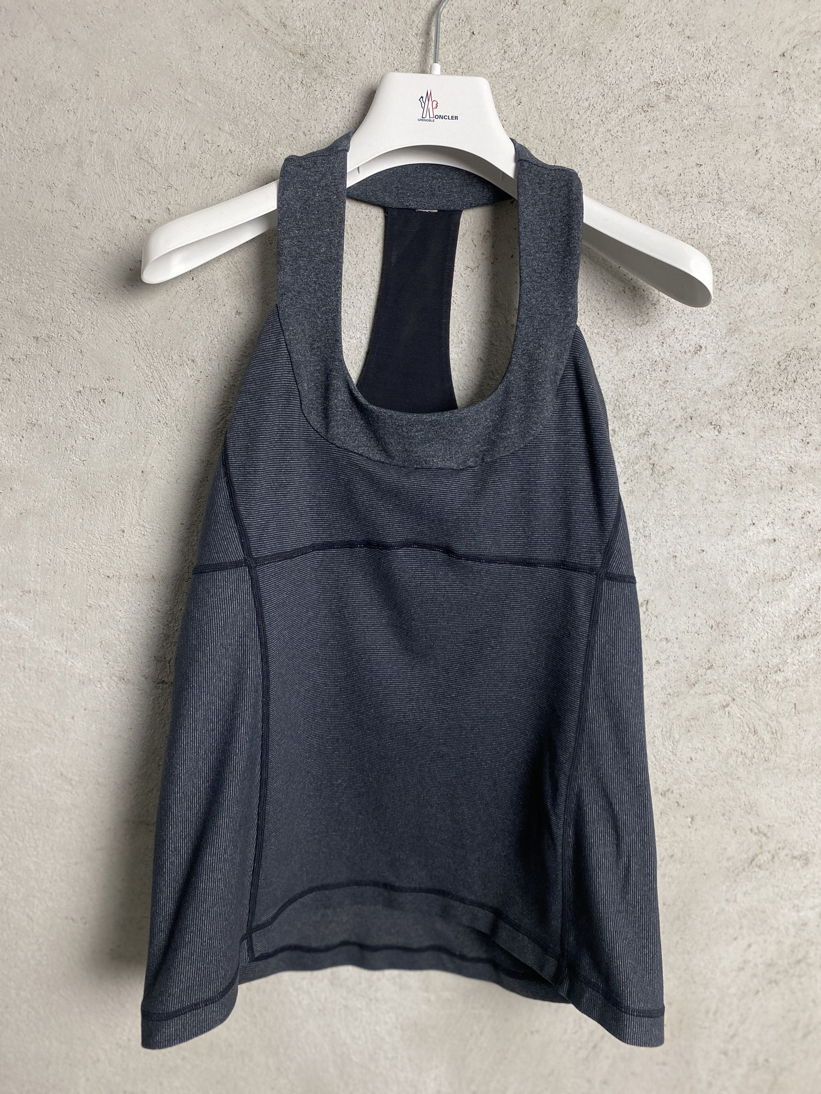 Lululemon Lululemon Scoop Neck Tank top t-shirt tee sport pilates yoga Size S / US 4 / IT 40 - 2 Thumbnail