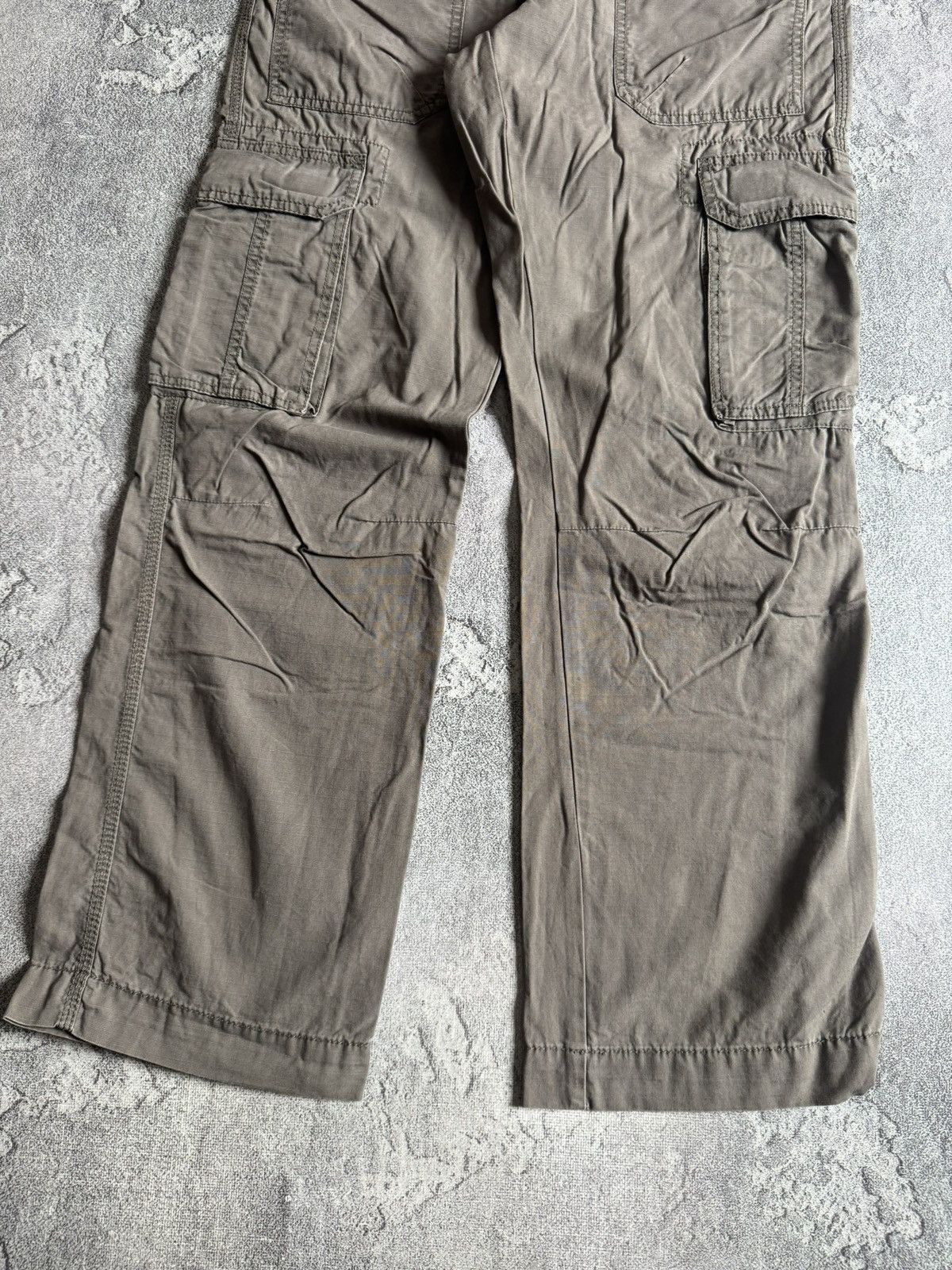 Le Grande Bleu (L.G.B.) Clockhouse 30/30 cargo multipocket baggy pants trousers Y2K Size US 30 / EU 46 - 5 Thumbnail