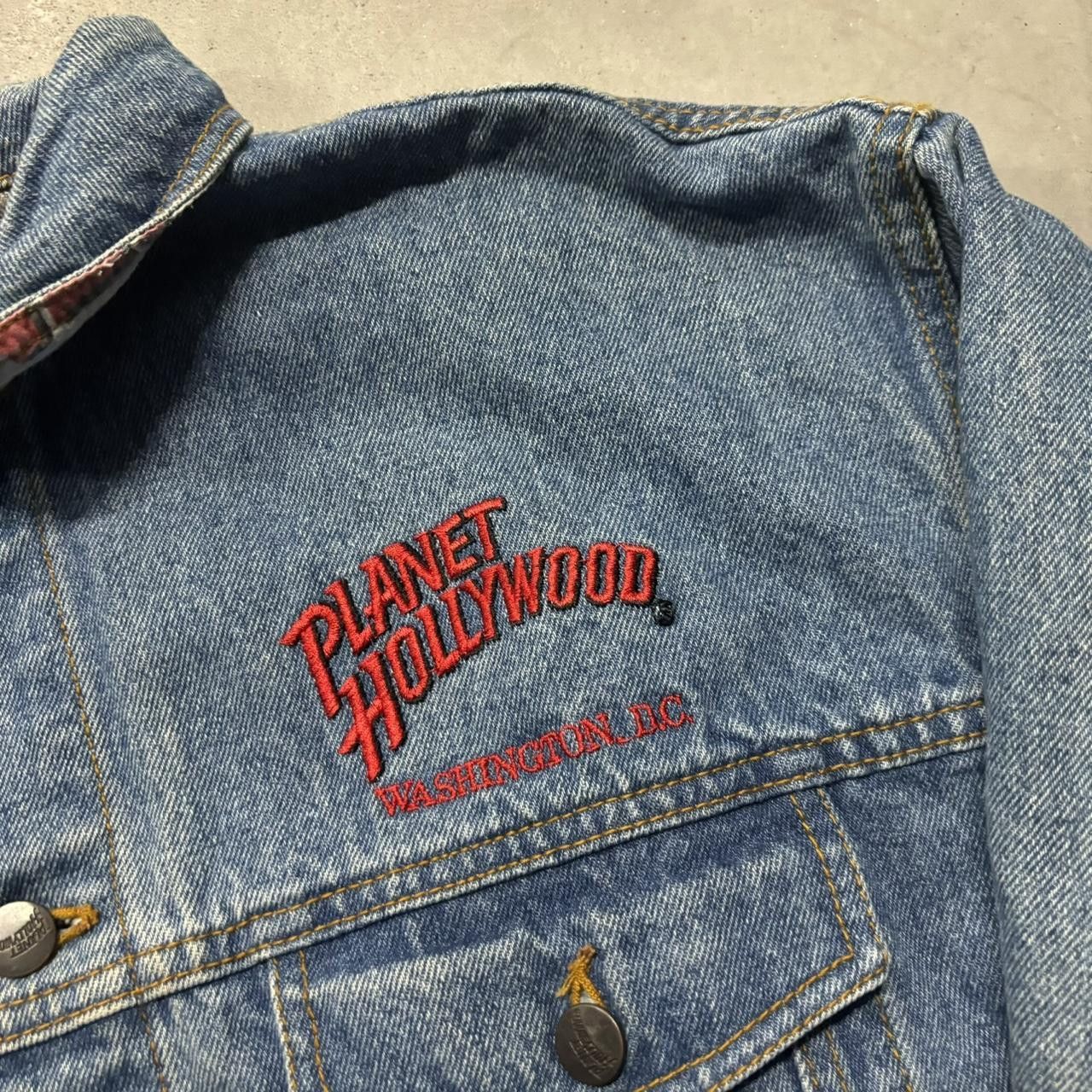 Planet Hollywood × Vintage Crazy Vintage 90s Planet Hollywood Embroidered Denim Jean Jacket! Size US M / EU 48-50 / 2 - 4 Thumbnail