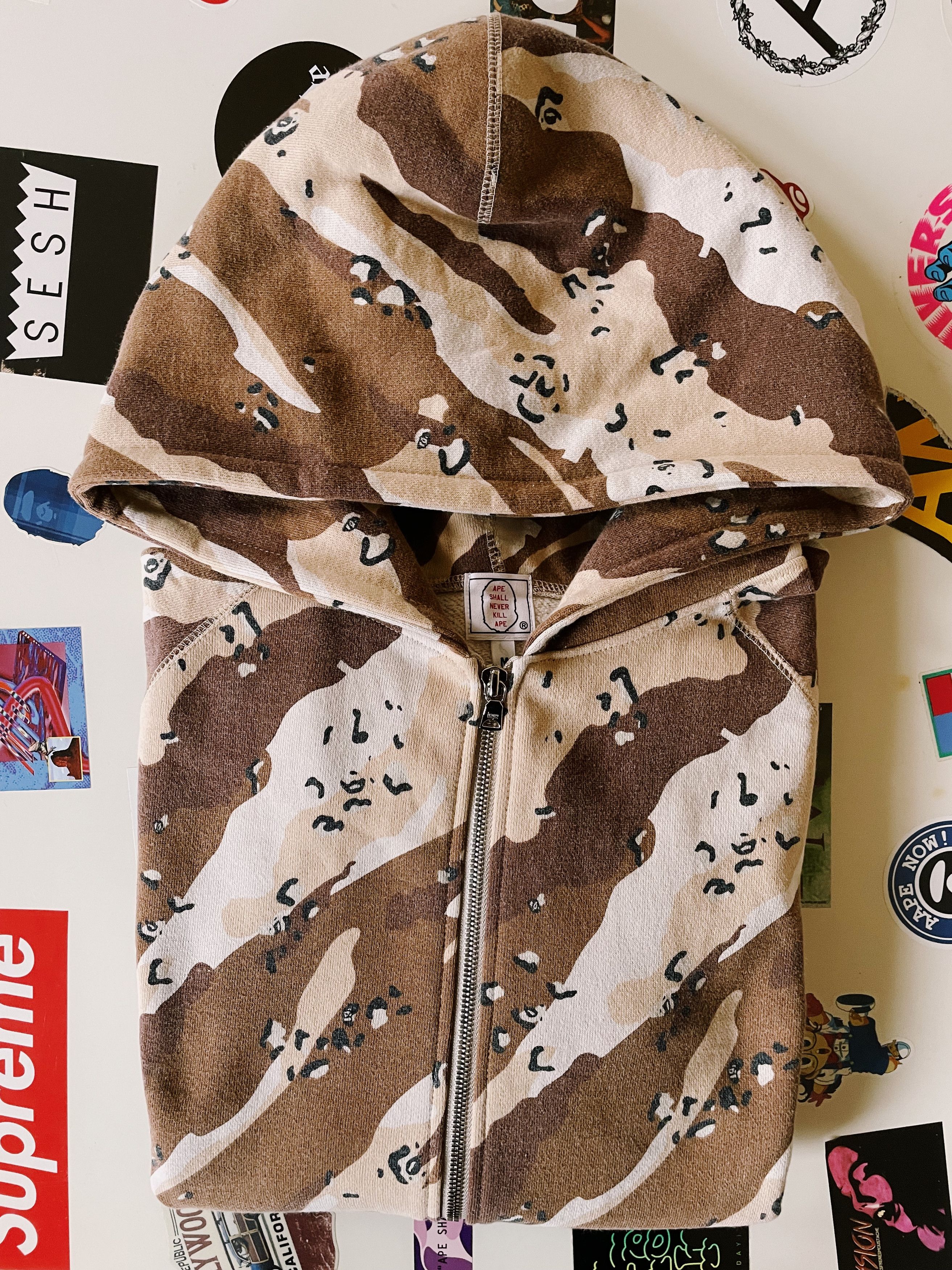Bape Vintage Early Y2K Bape A Bathing Ape Desert Camo Zip Hoodie Size US M / EU 48-50 / 2 - 8 Thumbnail