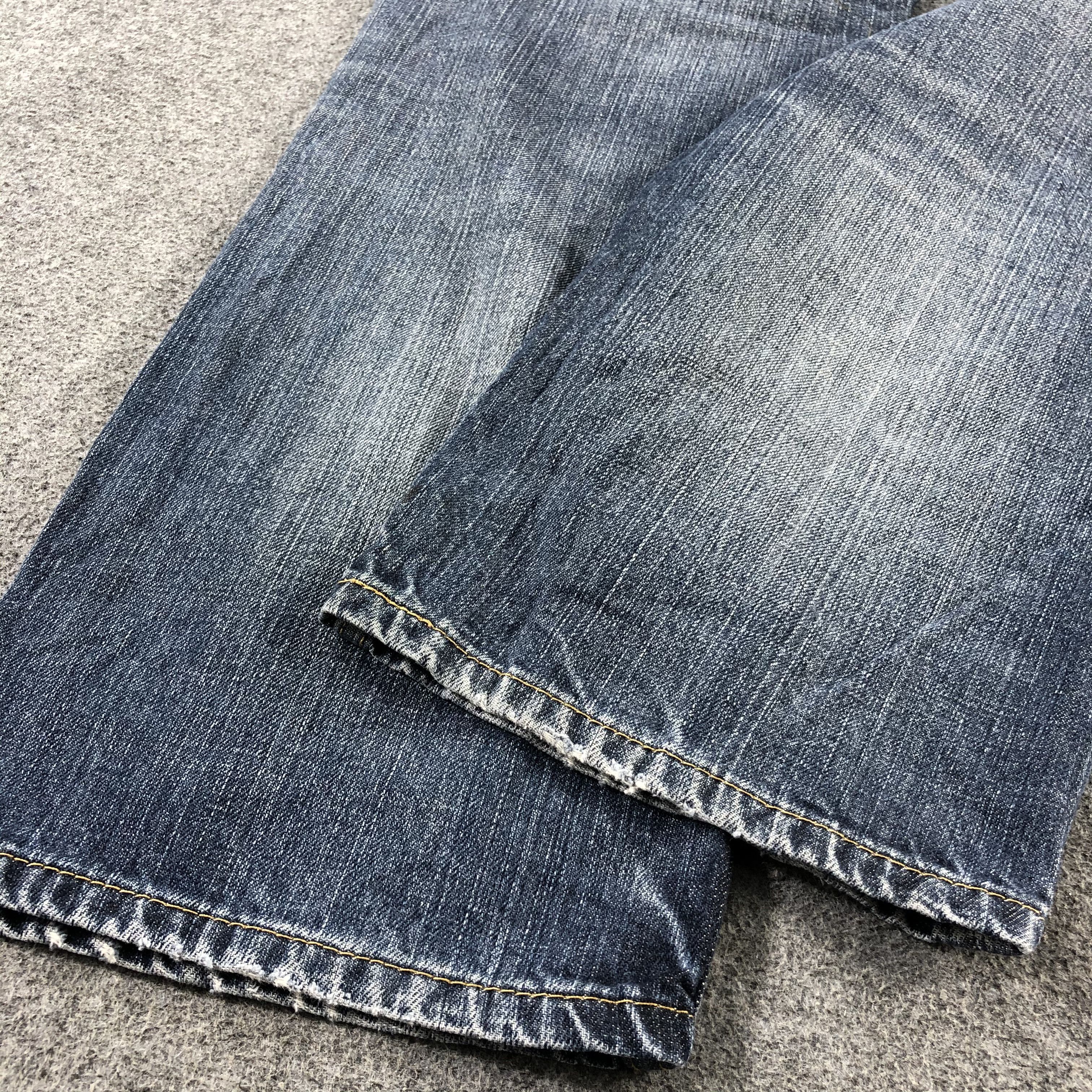 Levi's Vintage Faded Black Levis 514 Jeans-J2649 Size US 35 - 6 Thumbnail