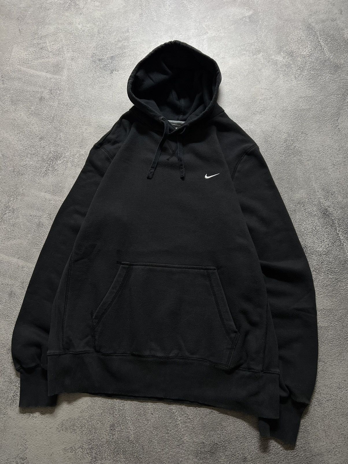 Vintage Vintage Y2k Nike 🖤 Mini Swoosh Hoodie 00’s Size US XL / EU 56 / 4 - 2 Thumbnail