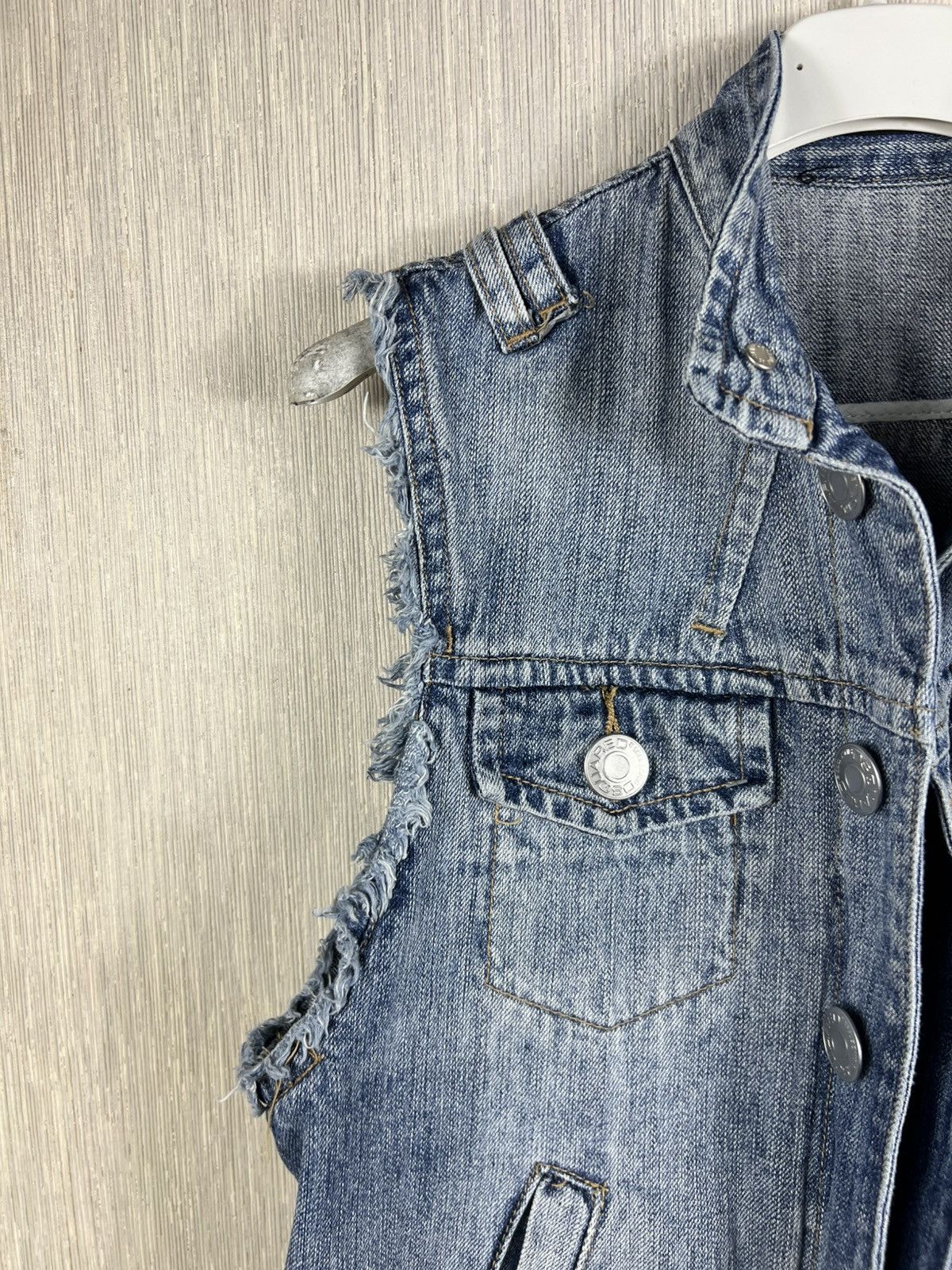 Dsquared2 Archive Dsquared2 denim sleeveless vest zip jacket vintage Size US M / EU 48-50 / 2 - 7 Thumbnail