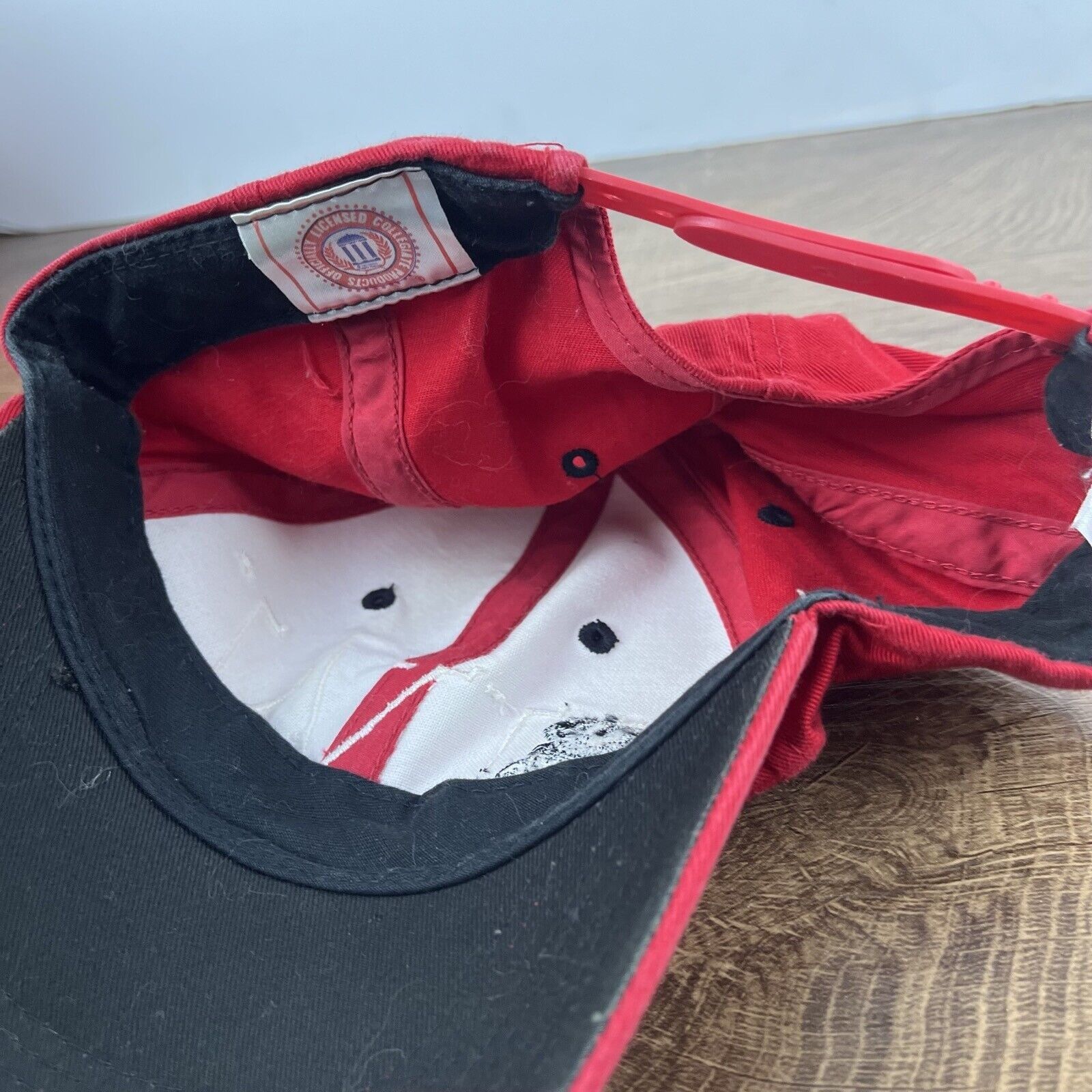 Other Wisconsin Badgers NCAA Hat Badgers Red Cap Adjustable Red Ad Size ONE SIZE - 13 Thumbnail