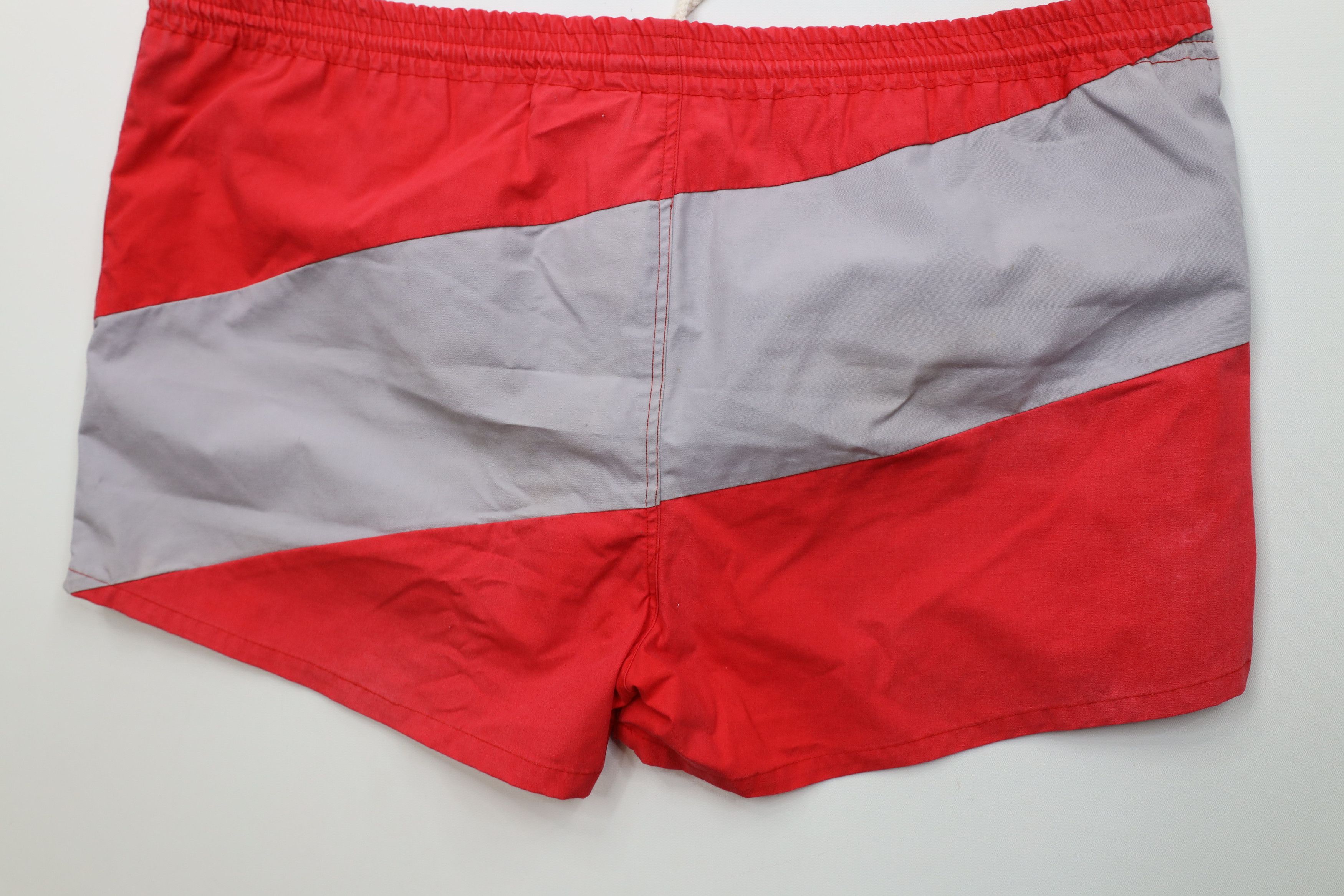 Vintage Vintage 70s 80s Streetwear Block Lined Shorts Swim Trunks Size US 38 / EU 54 - 10 Thumbnail