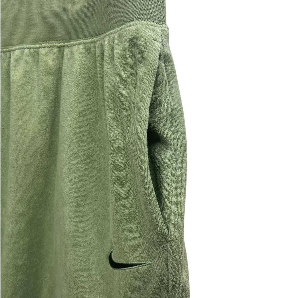 Nike Nike Sportswear Terry Shorts Women’s Plus Sz 1X (FB3137-386) Size 40" / US 18 - 5 Thumbnail