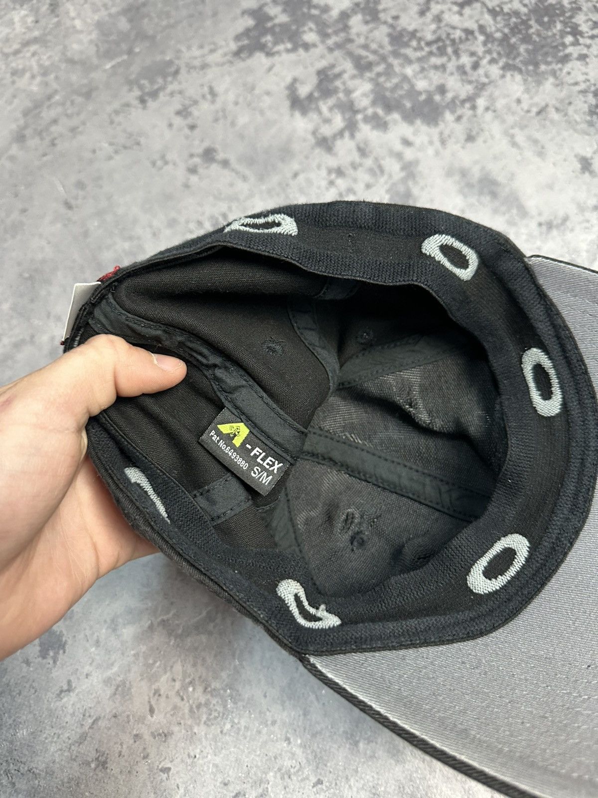 Oakley Vintage Oakley Big Logo Cap Size 28 - 7 Thumbnail