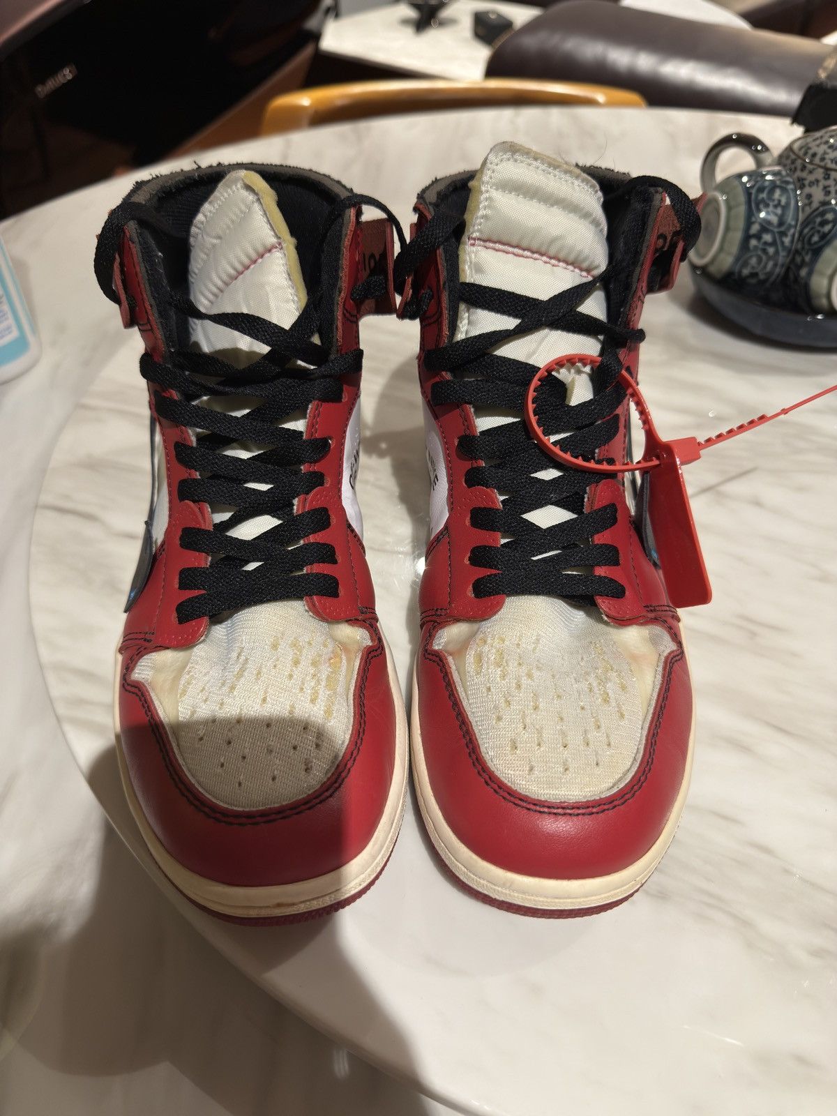 Jordan Brand × Off-White Jordan 1 Off-White Chicago Size US 9.5 / EU 42-43 - 3 Thumbnail