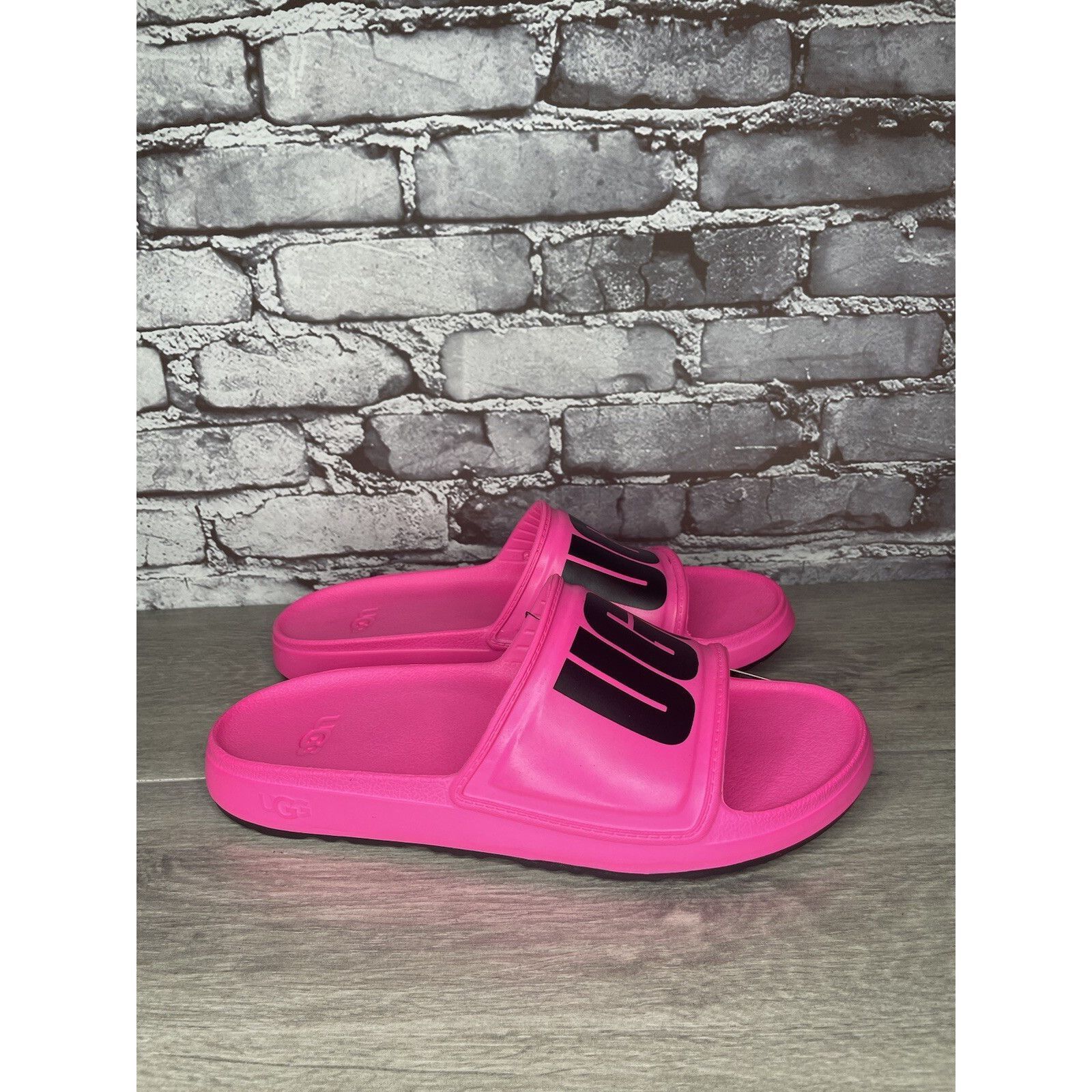 Ugg UGG WILCOX SLIDE Pink Rubber Light Waterproof Sport Sandals Size US 12 / EU 45 - 3 Thumbnail