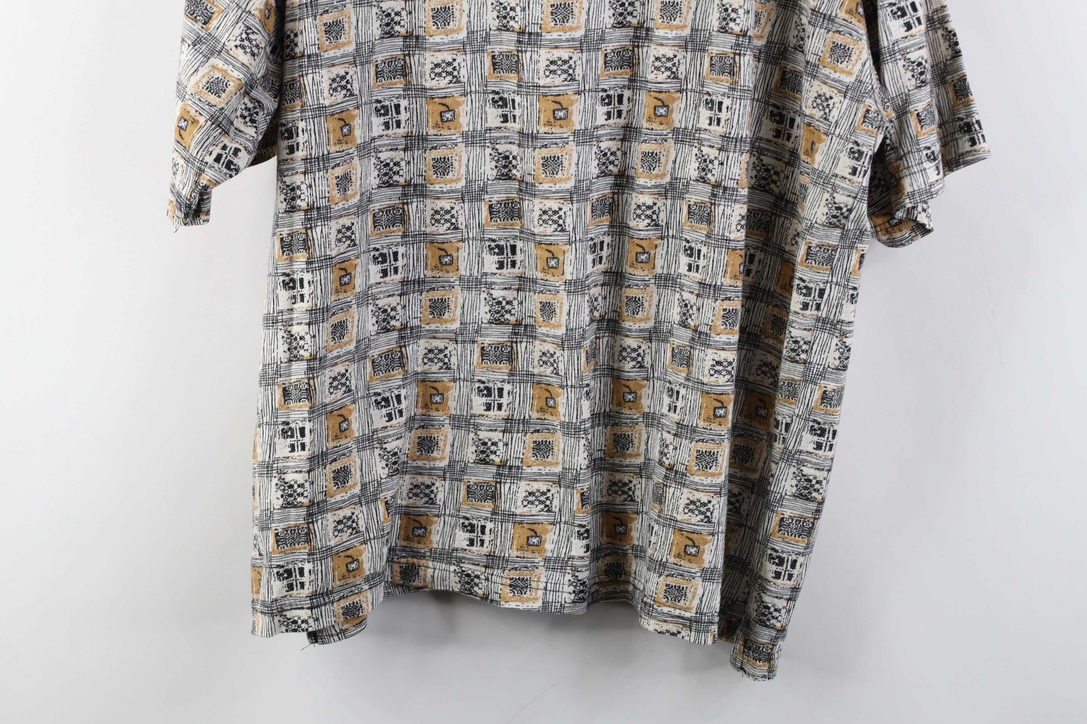Vintage Vintage 90s Streetwear Geometric Golf Polo Shirt Cotton Size US L / EU 52-54 / 3 - 11 Thumbnail