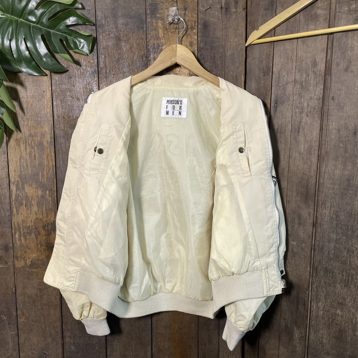 Vintage Vintage Person’s Racing Team Bomber Jacket Size US L / EU 52-54 / 3 - 6 Thumbnail