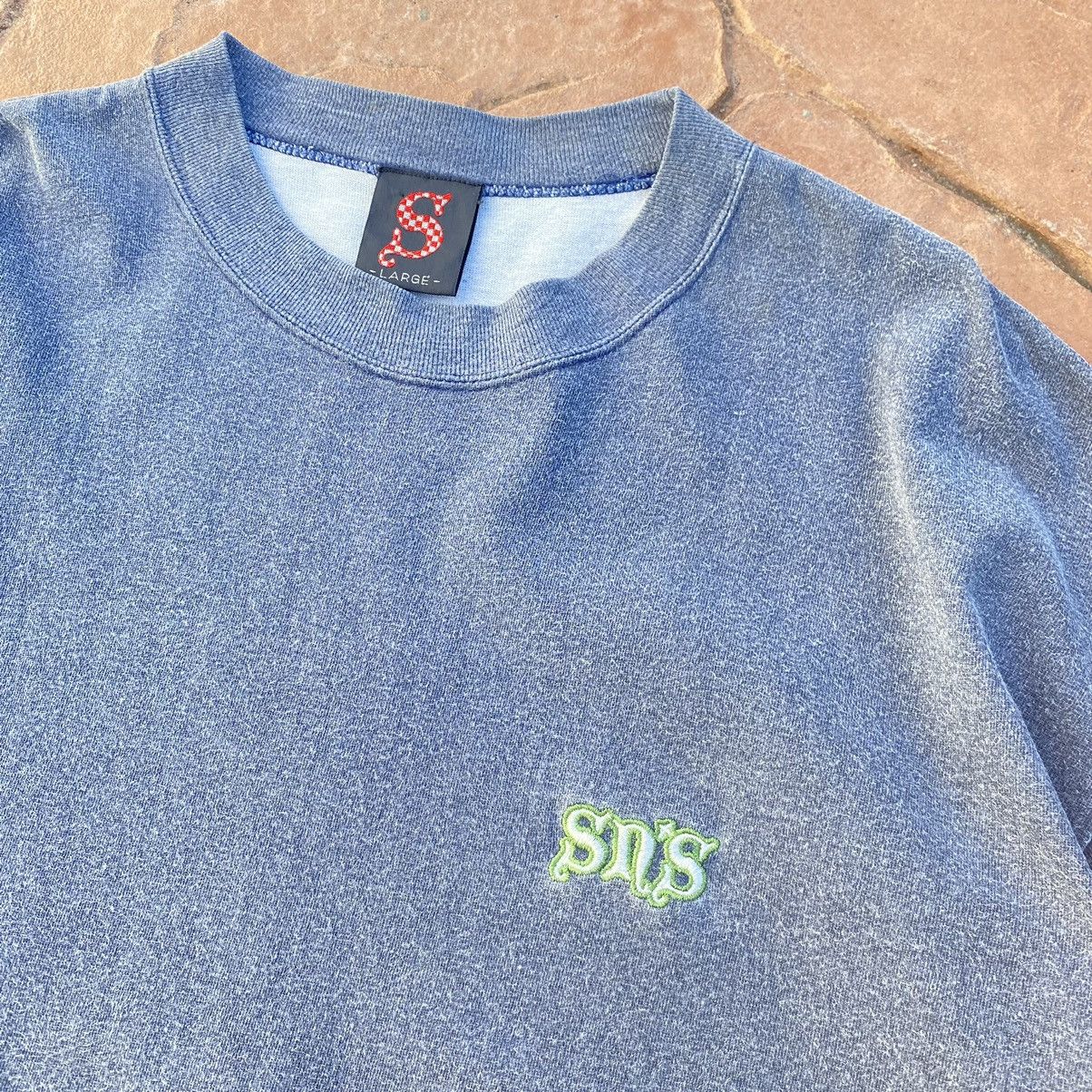 Vintage Thrashed Faded Vintage 90s SNS Surf & Sweats Oversized Tee Size US XL / EU 56 / 4 - 2 Thumbnail
