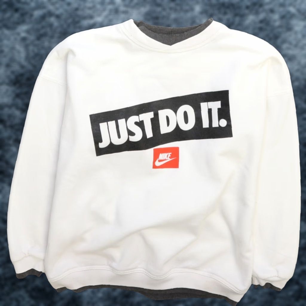 Vintage Nike Crewneck Sweatshirt Size Medium Men White All Seasons