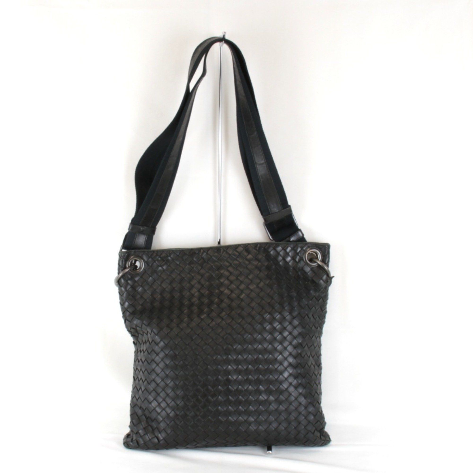 Bottegaveneta Bottega Veneta Intrecciato Shoulder Bag Leather Black Women's