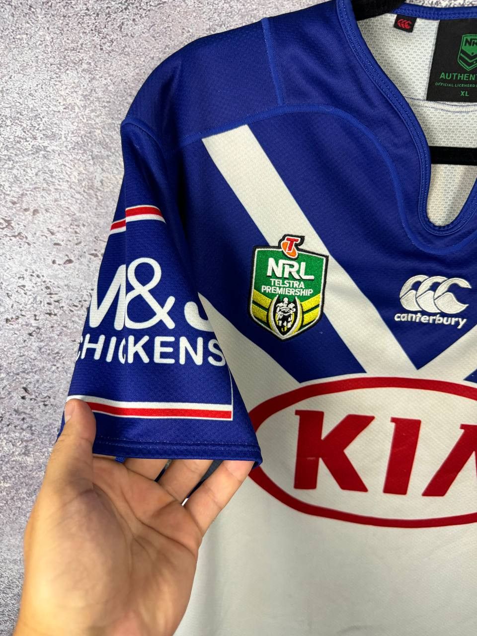 Canterbury of New Zealand Bulldogs 2017 Home Rugby League Jersey NRL Canterbury XL Size US XL / EU 56 / 4 - 4 Thumbnail