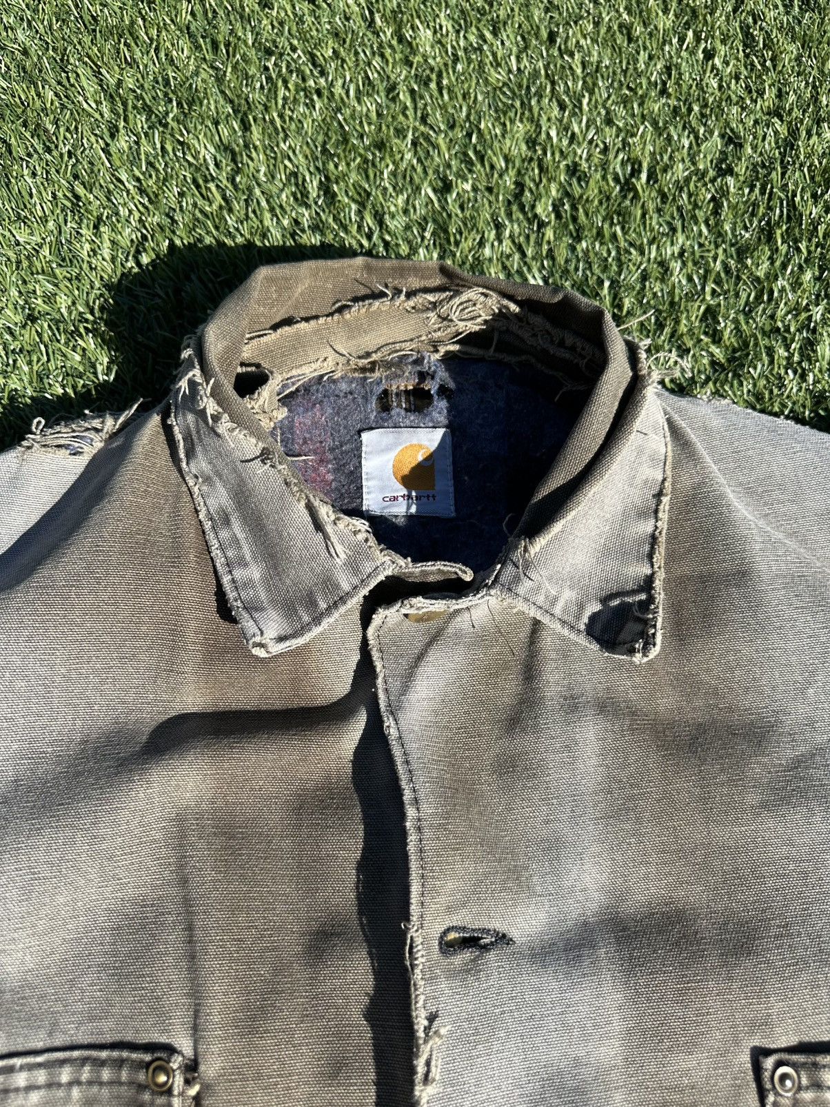 Carhartt Thrashed 90s Carhartt barn coat insane fade Size US L / EU 52-54 / 3 - 4 Thumbnail