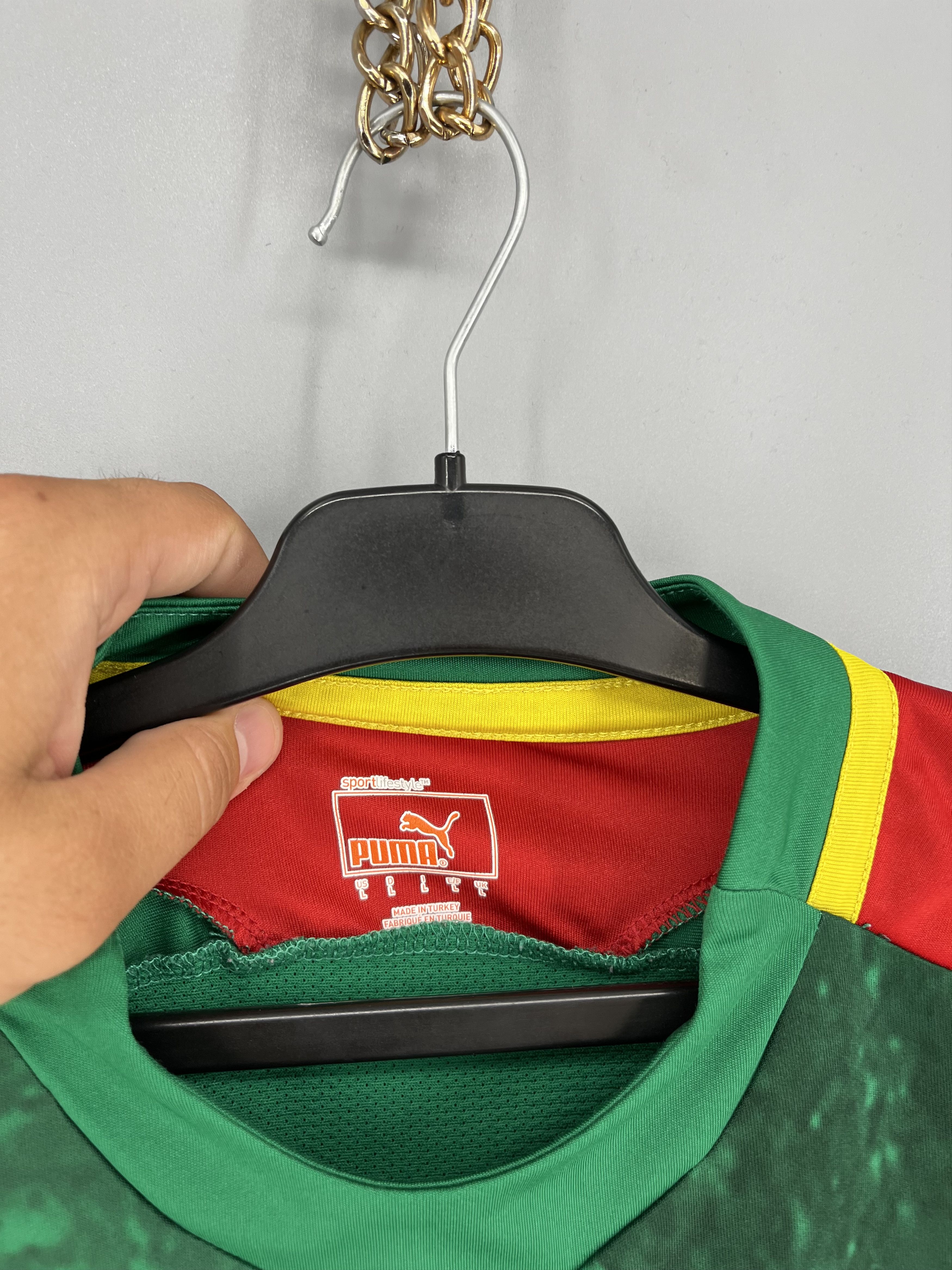 Puma CAMEROON 2012 2013 NATIONAL TEAM HOME FOOTBALL SHIRT SOCCER Size US M / EU 48-50 / 2 - 8 Thumbnail