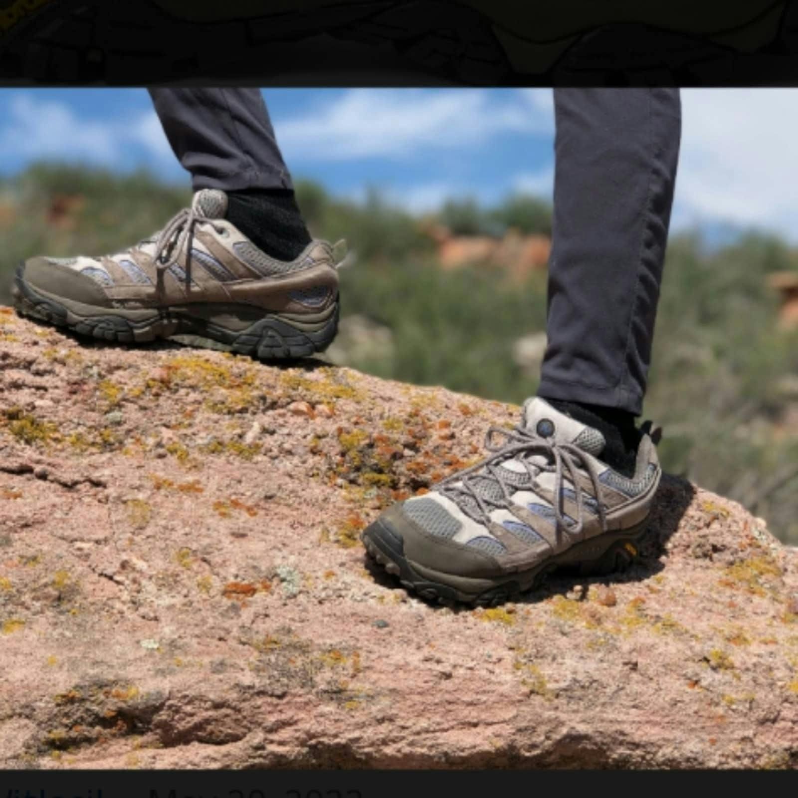 Merrell Merrell Moab 2 vent trail hiking shoes size 9 Size US 9 / IT 39 - 1 Thumbnail