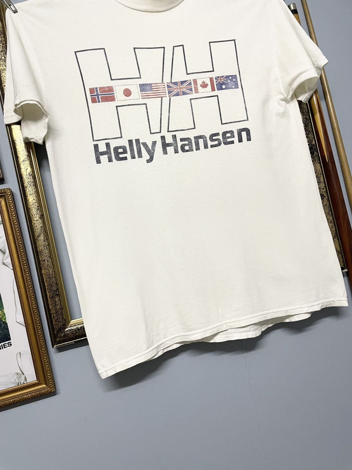 Helly Hansen Vintage 1990s Original Helly Hansen Country Flag Distressed Size US L / EU 52-54 / 3 - 4 Thumbnail