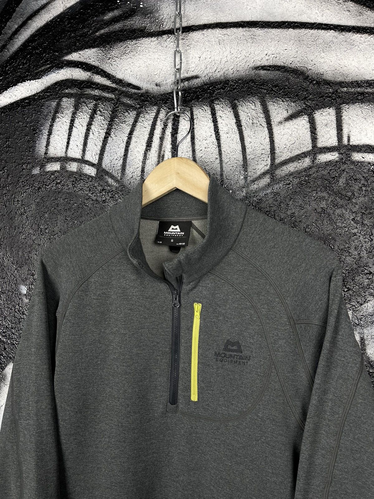 Mountain Equipment Mountain Equipment Integrity Zip Tee Men’s Size S Size US S / EU 44-46 / 1 - 7 Thumbnail