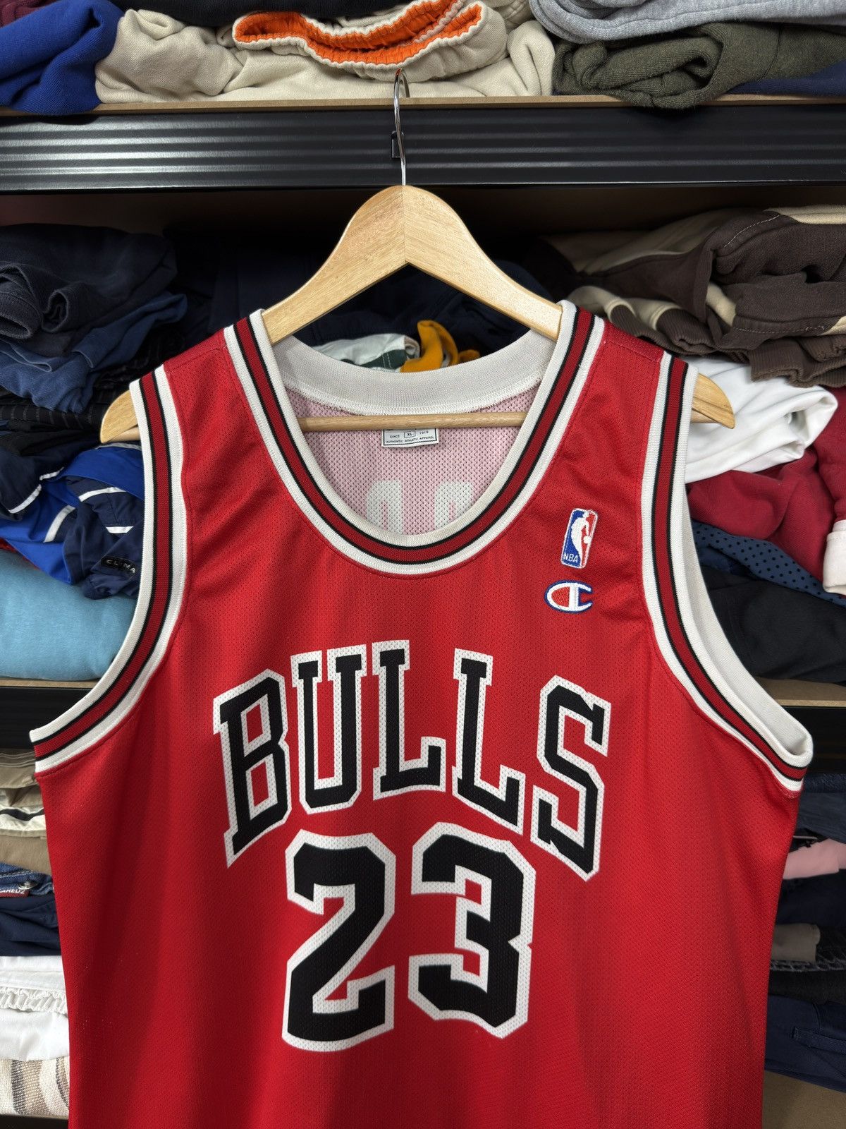 Champion × Vintage VINTAGE 90s CHAMPION JORDAN CHICAGO BULLS JERSEY TEE TSHIRT Size US XL / EU 56 / 4 - 15 Thumbnail