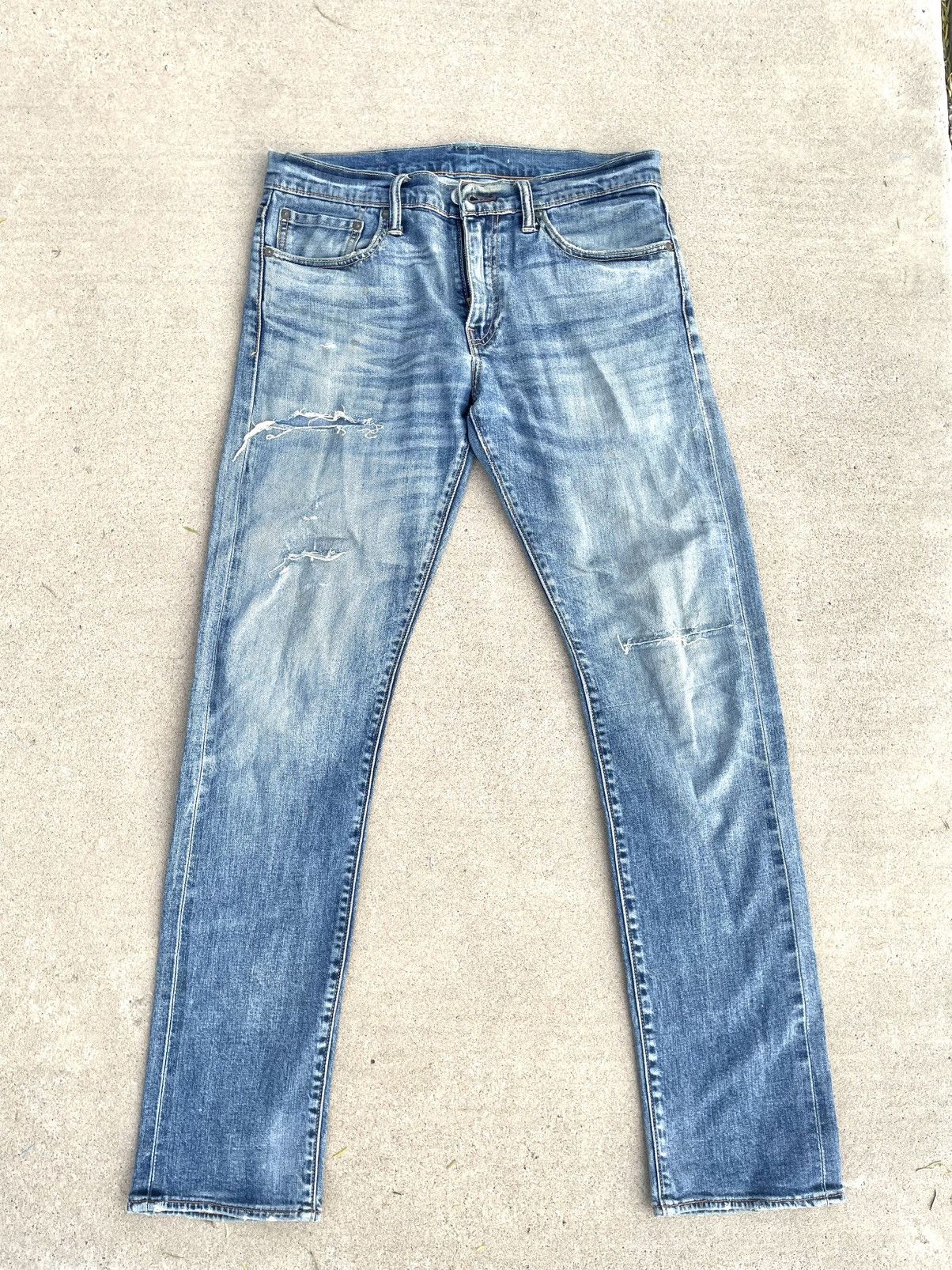 Levi's Levi’s 511 denim jeans Faded distressed blue Size US 32 / EU 48 - 1 Thumbnail