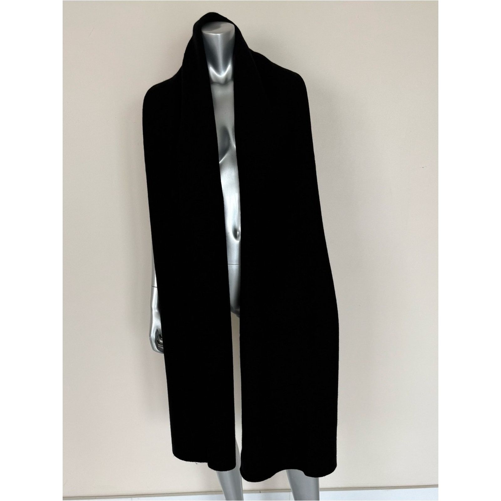 Alo Yoga NWT!!! ALO Yoga women wool unisex scarf Retail 180$ Size ONE SIZE - 8 Thumbnail