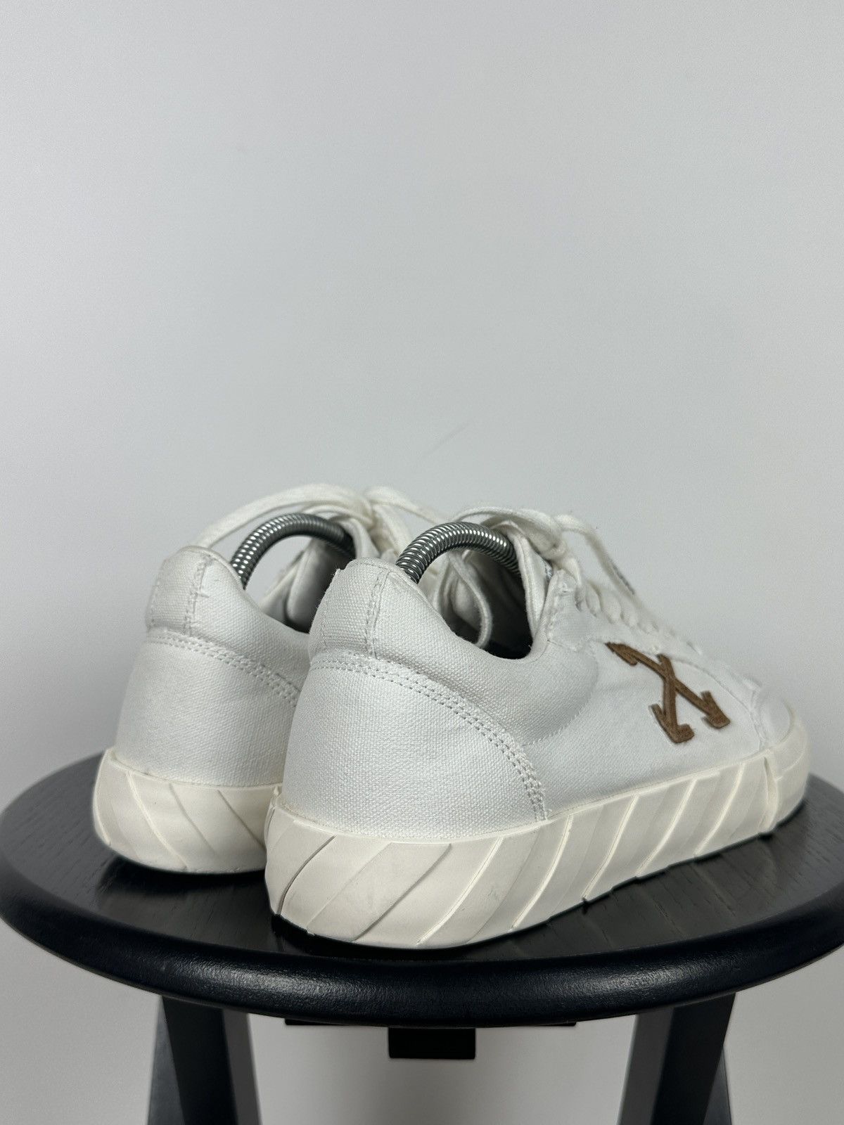 Off-White Off-White Vulcanized Virgil Abloh Low Top Sneakers Size US 9 / EU 42 - 5 Thumbnail