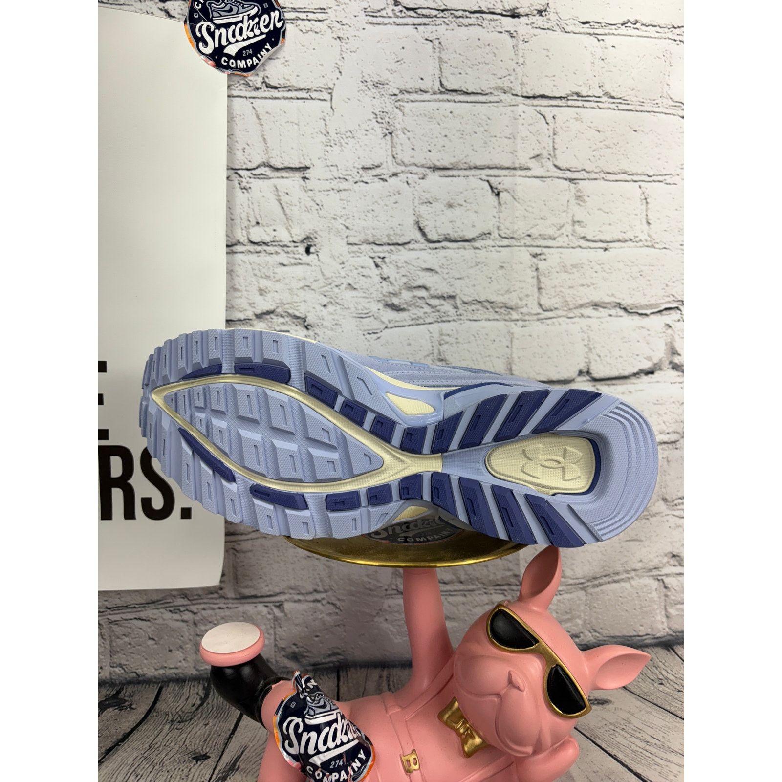 Under Armour Under Armour HOVR Apparition Running Shoes Mens 8 NEW Size US 8 / EU 41 - 7 Thumbnail