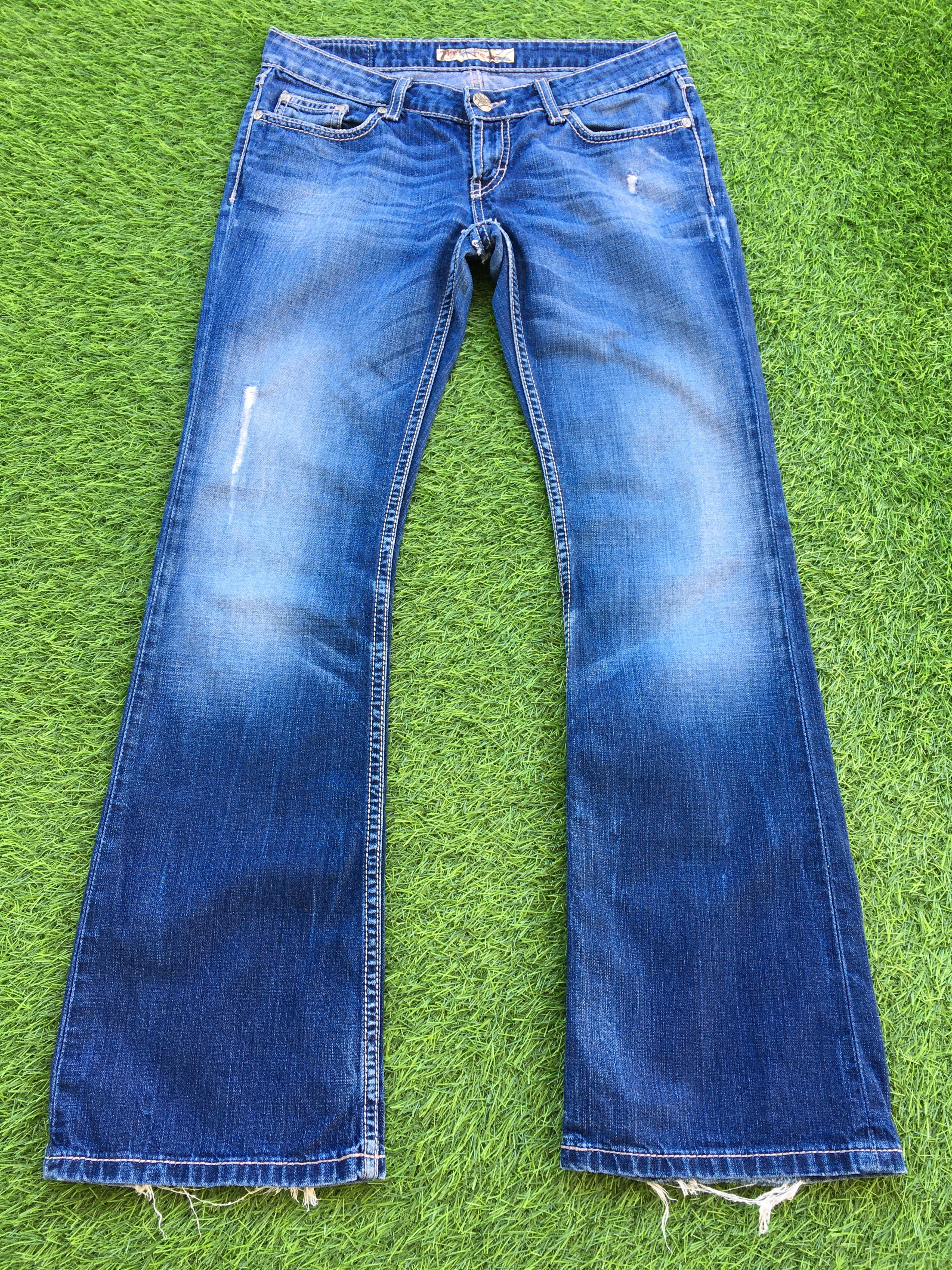 Japanese Brand × Jean Low Rise Distressed Flare Jeans D-1017 Size 28" / US 6 / IT 42 - 1 Thumbnail