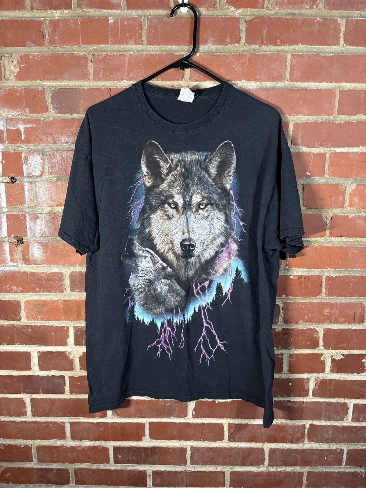 Other Vintage Y2k Wolf Wolves Purple Lightning Shirt Adult XL Size US XL / EU 56 / 4 - 1 Thumbnail