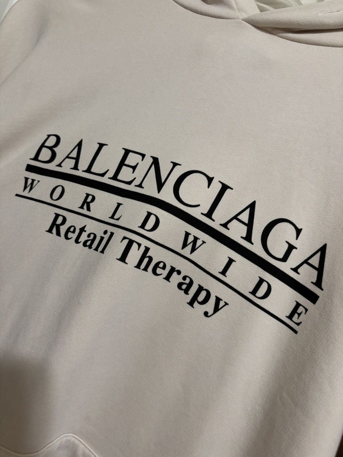 Balenciaga balenciaga “retail therapy” hoodie Size US S / EU 44-46 / 1 - 3 Thumbnail