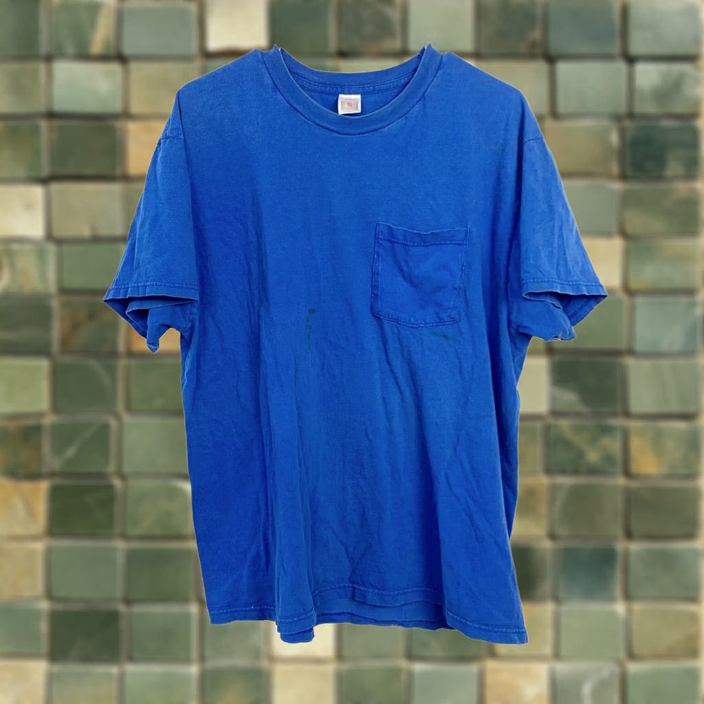 Fruit Of The Loom VINTAGE Fruit of the Loom Tee T-Shirt XL Blue Short Sleeve Crew Neck Pocket Destroyed Vintage Pocket Tee Mens Girls Unisex Adults 100% Cotton Size US L / EU 52-54 / 3 - 1 Thumbnail