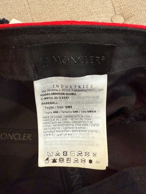 Moncler Moncler Strike Out Logo Cotton Baseball Cap in Red Size ONE SIZE - 4 Thumbnail