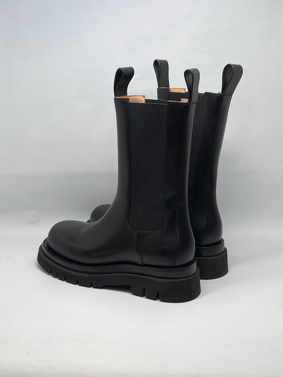 Bottega Veneta Bottega Veneta Lug Sole Leather Boots size 38.5 Size US 8.5 / IT 38.5 - 8 Thumbnail