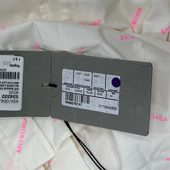 Balenciaga Balenciaga Balenciaga Logo Short Sleeve Shirt for Men -250 Size US M / EU 48-50 / 2 - 5 Thumbnail