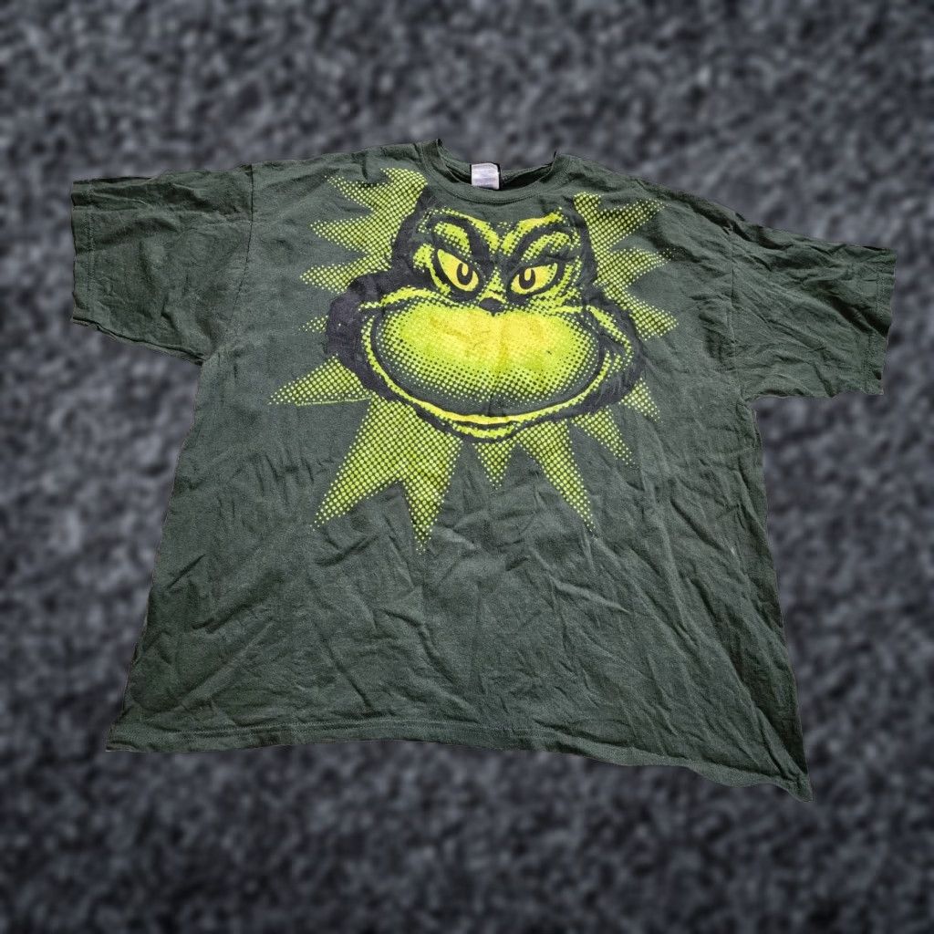 Vintage VINTAGE Dr. Seuss Grinch T-Shirt 2001 Mens 2XL Green Christmas Short Sleeve Crew Neck Cotton Shirt Mens Big Face Neon Christmas T Shirt Size US XXL / EU 58 / 5 - 1 Thumbnail