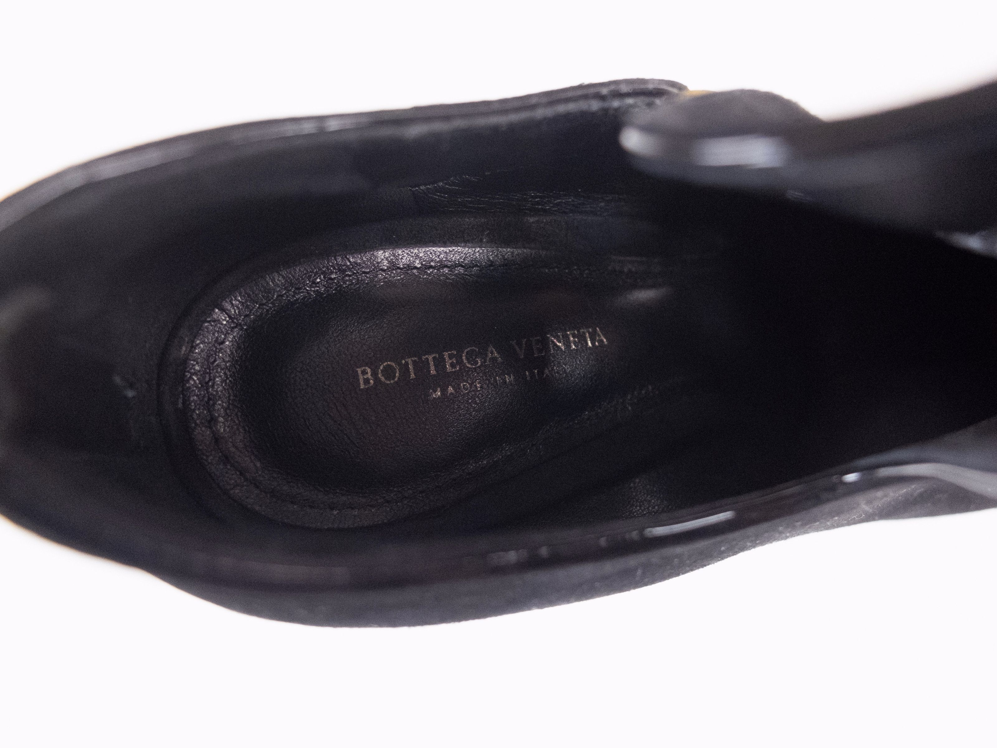 Bottega Veneta BOTTEGA VENETA black suede cutout boots bootie 7.5 37.5 q Size US 7.5 / IT 37.5 - 7 Thumbnail