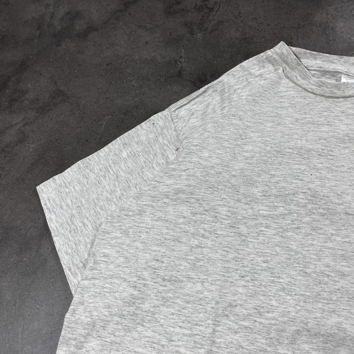Nike Vintage 90s Nike Silver Tag Small Swoosh Boxy Tshirt Tee Size US M / EU 48-50 / 2 - 3 Thumbnail