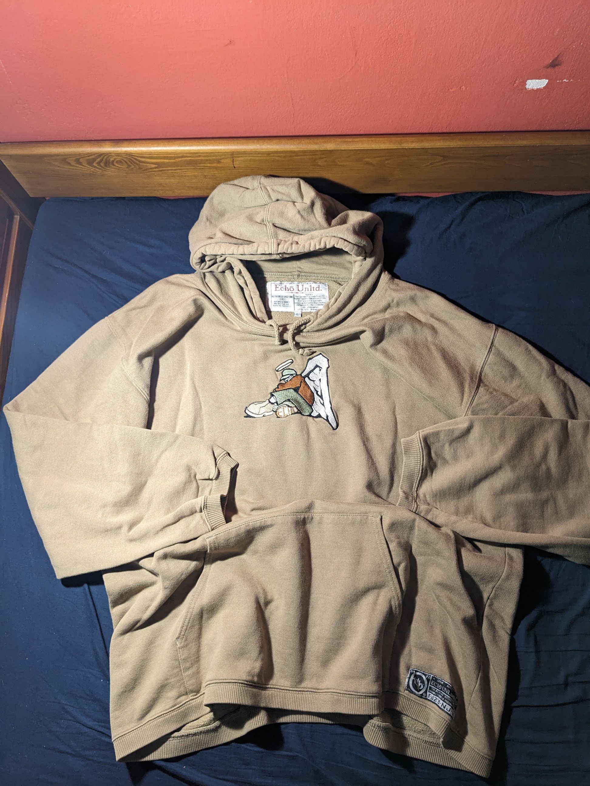 image of Ecko Unltd x Marc Ecko Offer / Collectors Antique Item in Beige, Men's (Size Large)