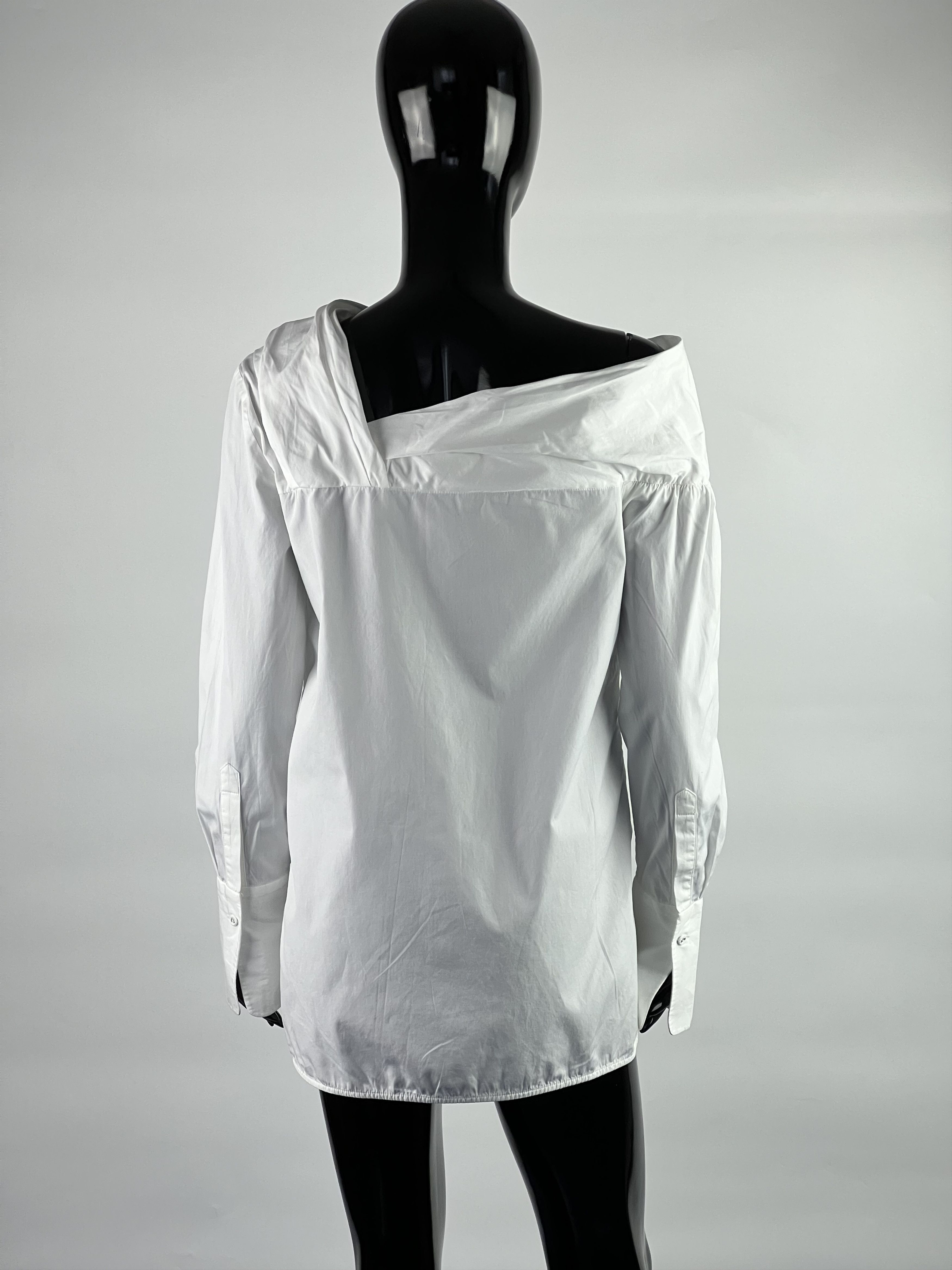 Victoria Beckham Victoria Beckham Pleat Detail Long Sleeve Button Up Shirt Size S / US 4 / IT 40 - 2 Thumbnail