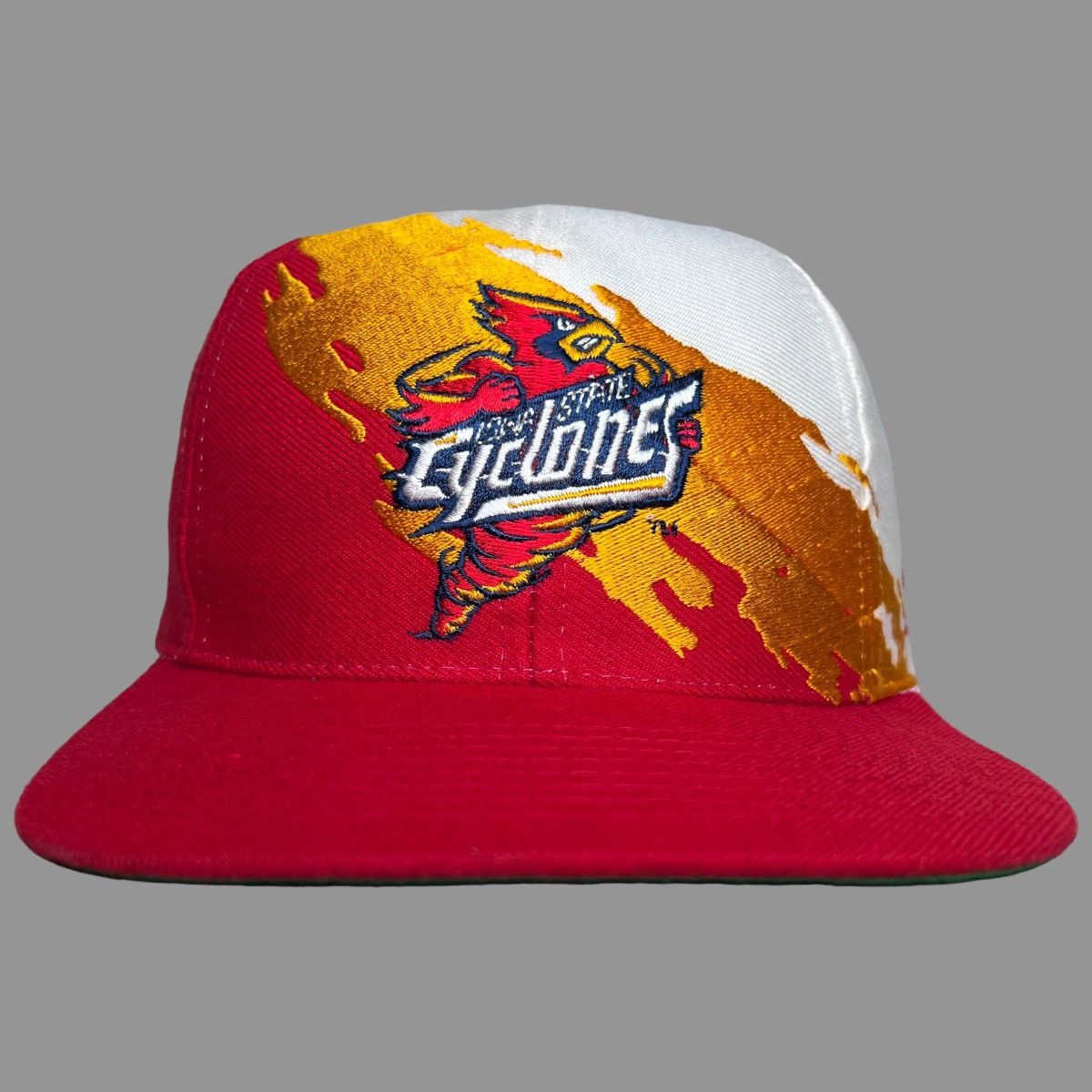 image of VTG NCAA Iowa State Cyclones Splash Logo Athletic Snapback in Red, Men's