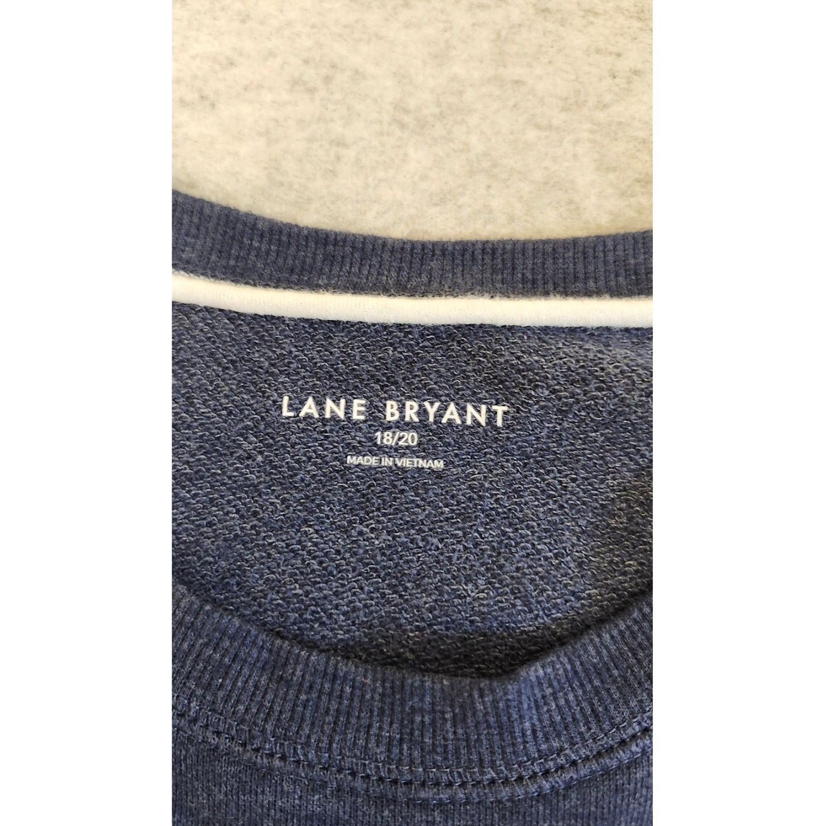 Vintage Lane Bryant Sweatshirt Womens 2X Blue Game Day Chenille Football Pullover Crew Neck Long Sleeve Plus Size Sports Graphic Print Size XXL / US 16-18 / IT 52-54 - 6 Thumbnail