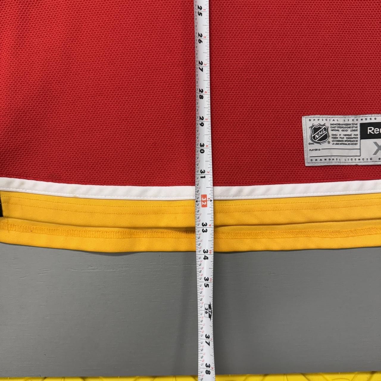 Reebok Vintage Reebok Calgary Flames Hockey Jersey Men’s XL Size US XL / EU 56 / 4 - 5 Thumbnail