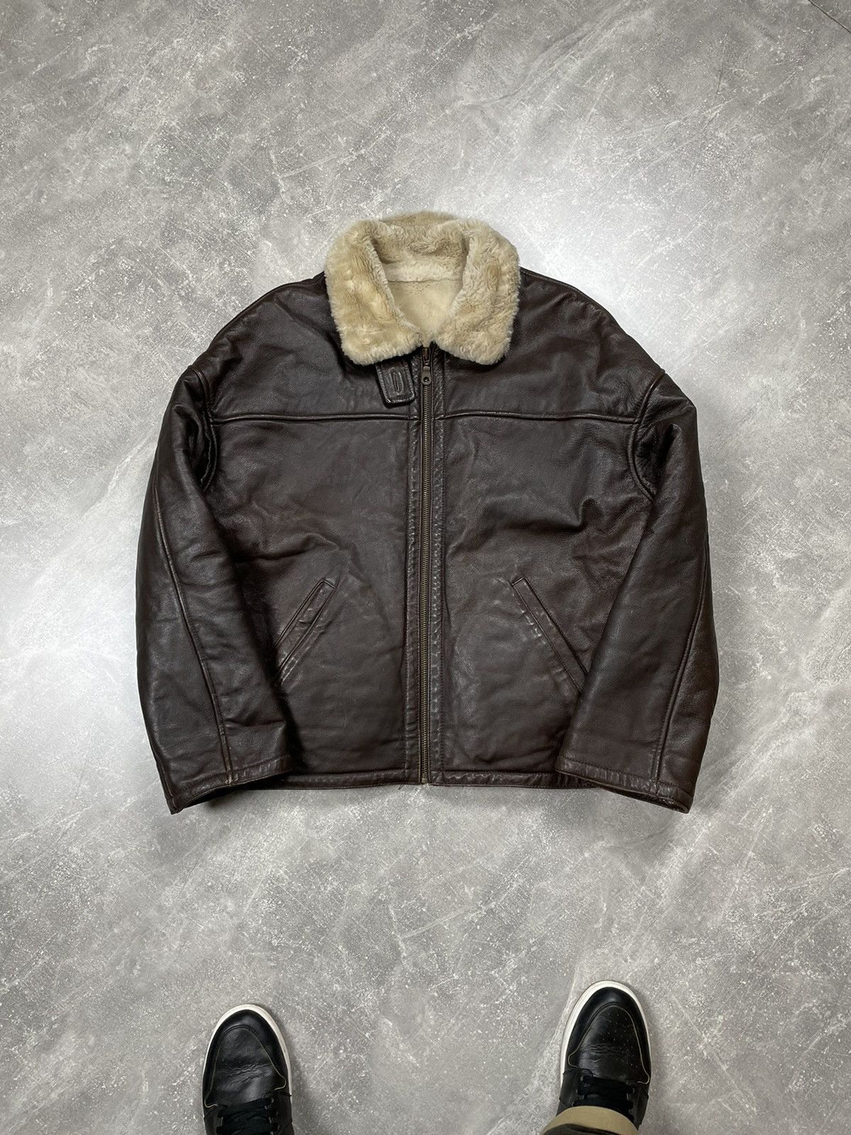 Genuine Leather × Vintage × Wilsons Leather Wilsons USAVintage B2 Bomber Aviator Leather Jacket Brown Size US L / EU 52-54 / 3 - 2 Thumbnail