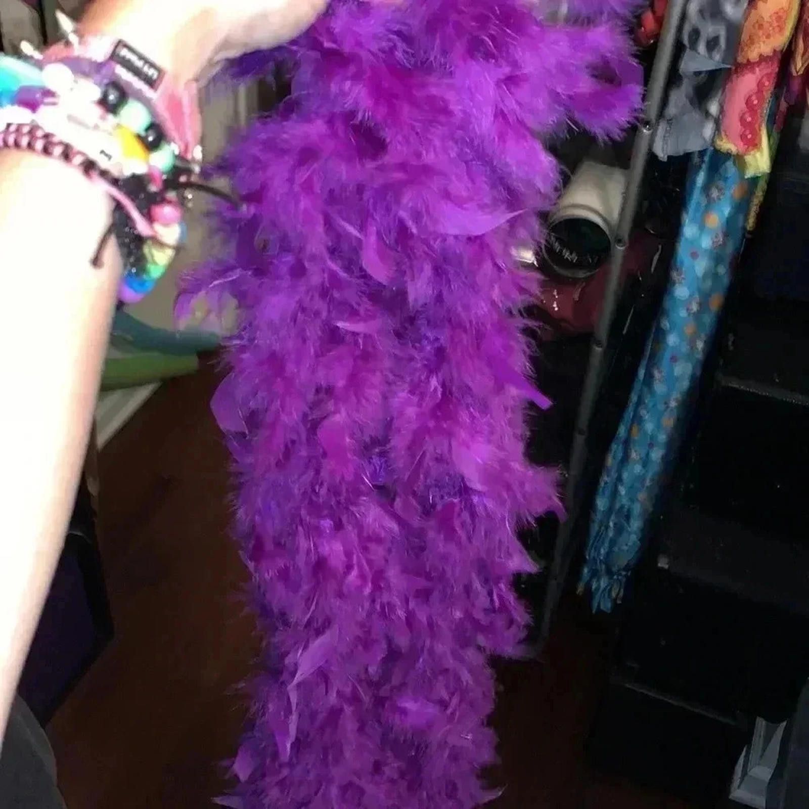 Designer Purple feather boa Halloween Size ONE SIZE - 3 Thumbnail
