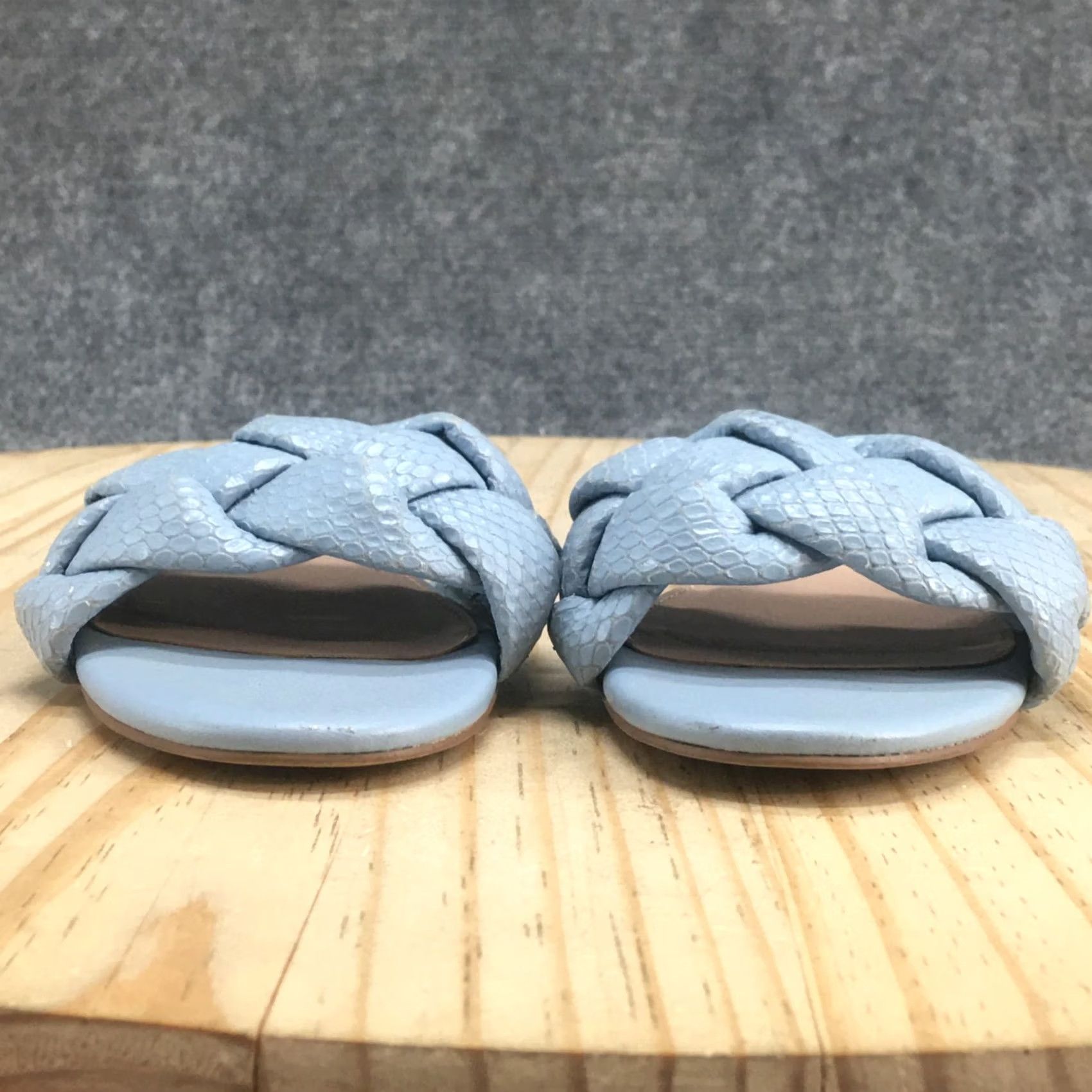 BCBGeneration BCBGeneration Sandals Womens 7M Deelo Braided Slide Blue Leather Casual Open Toe Size US 7 / IT 37 - 7 Thumbnail